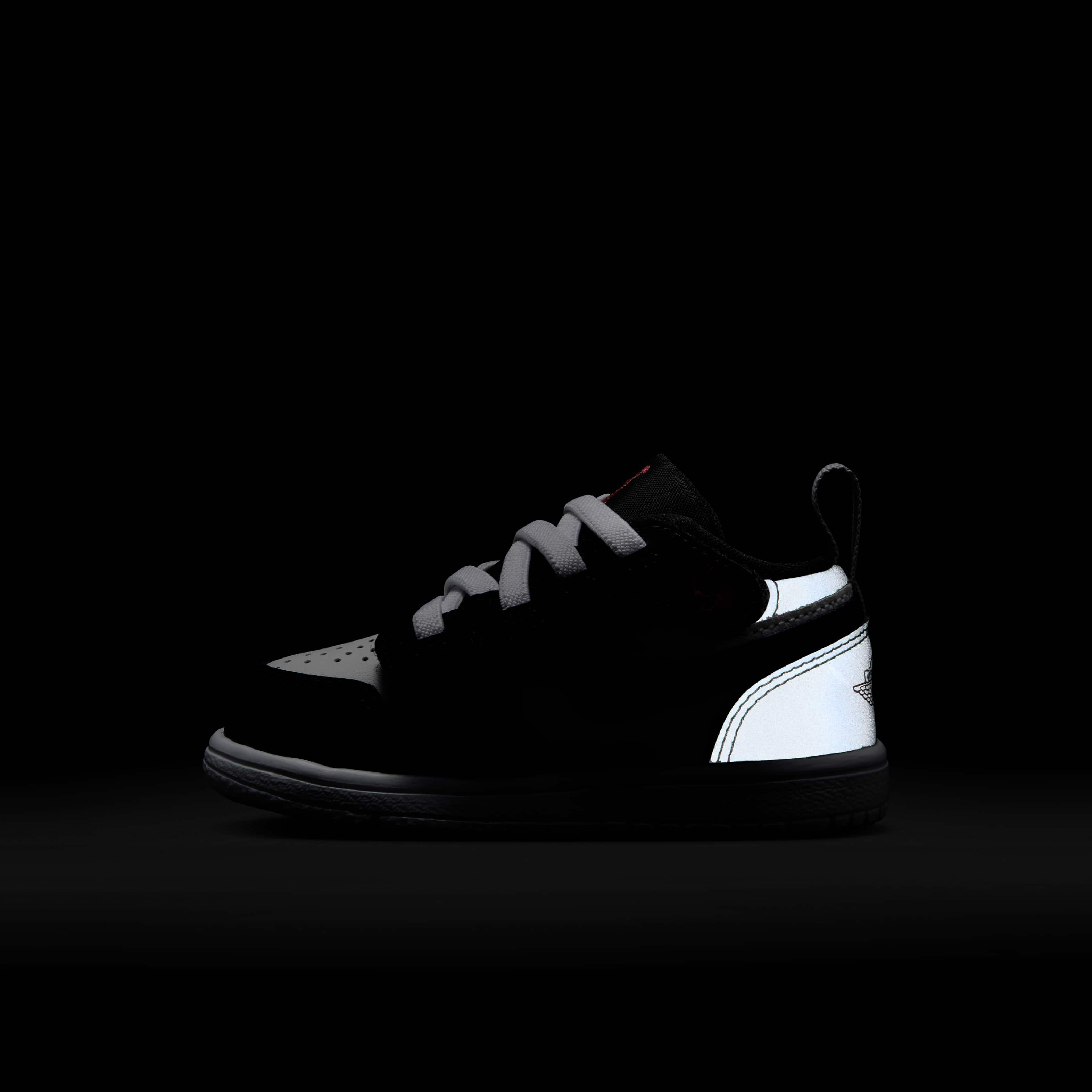 جوردن فلايت كورت image number 10