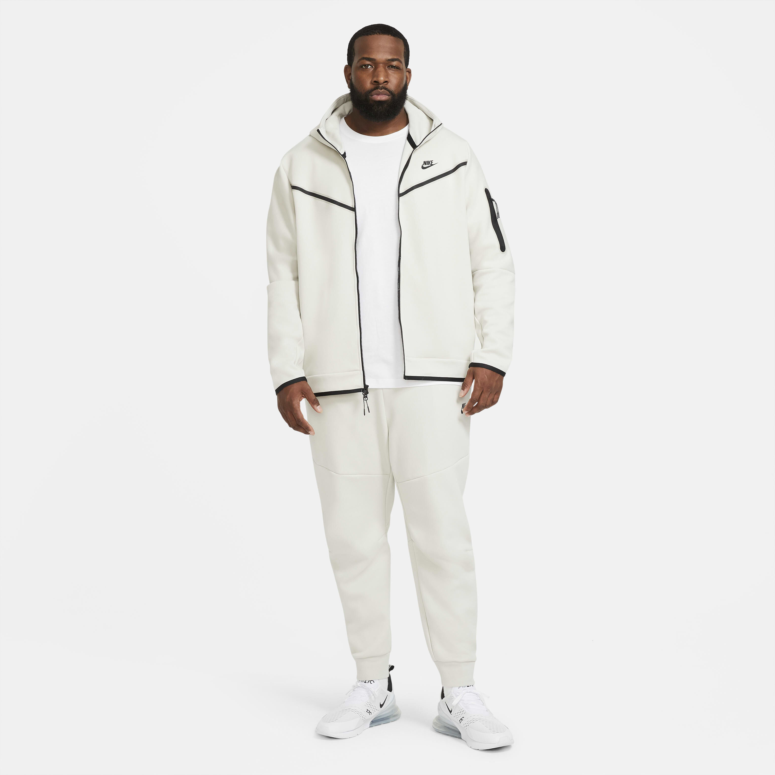Nike Sportswear Tech Fleece image number 11
