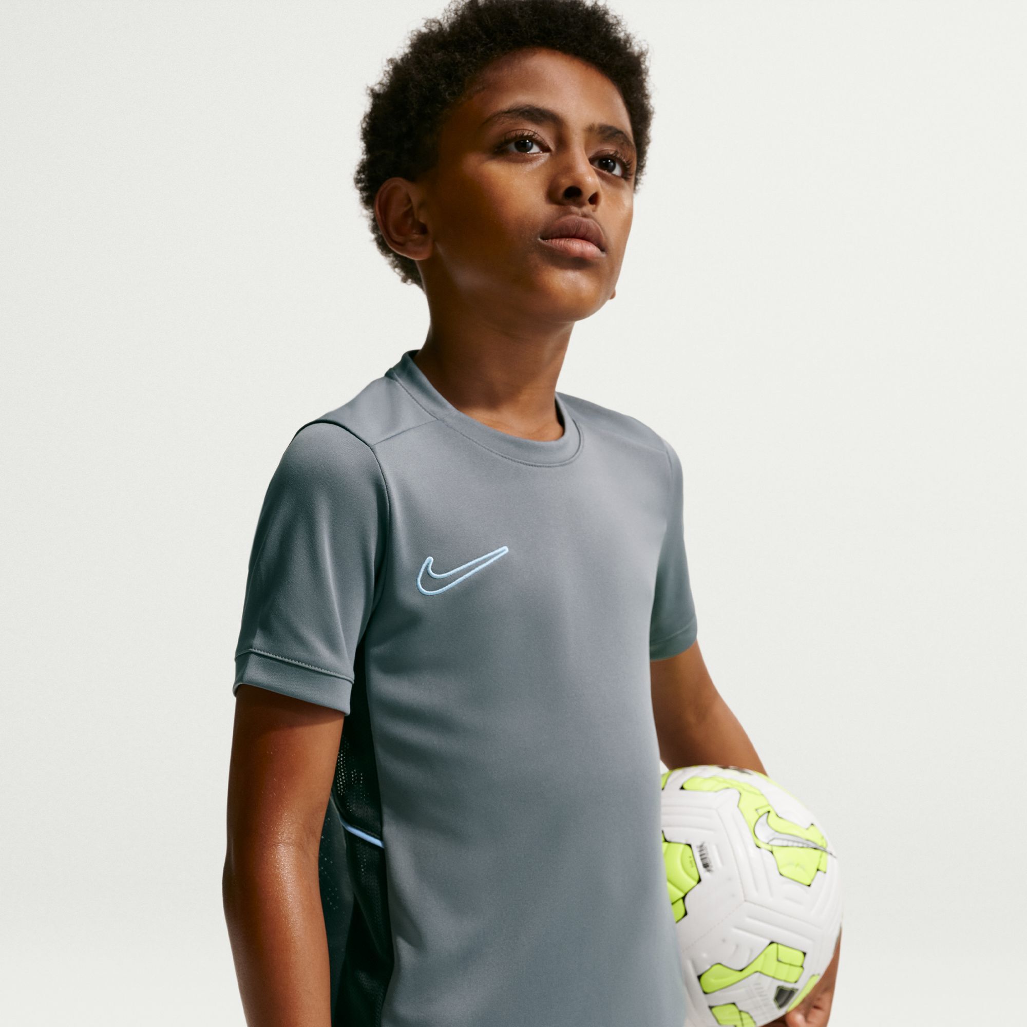 Nike Academy image number 5