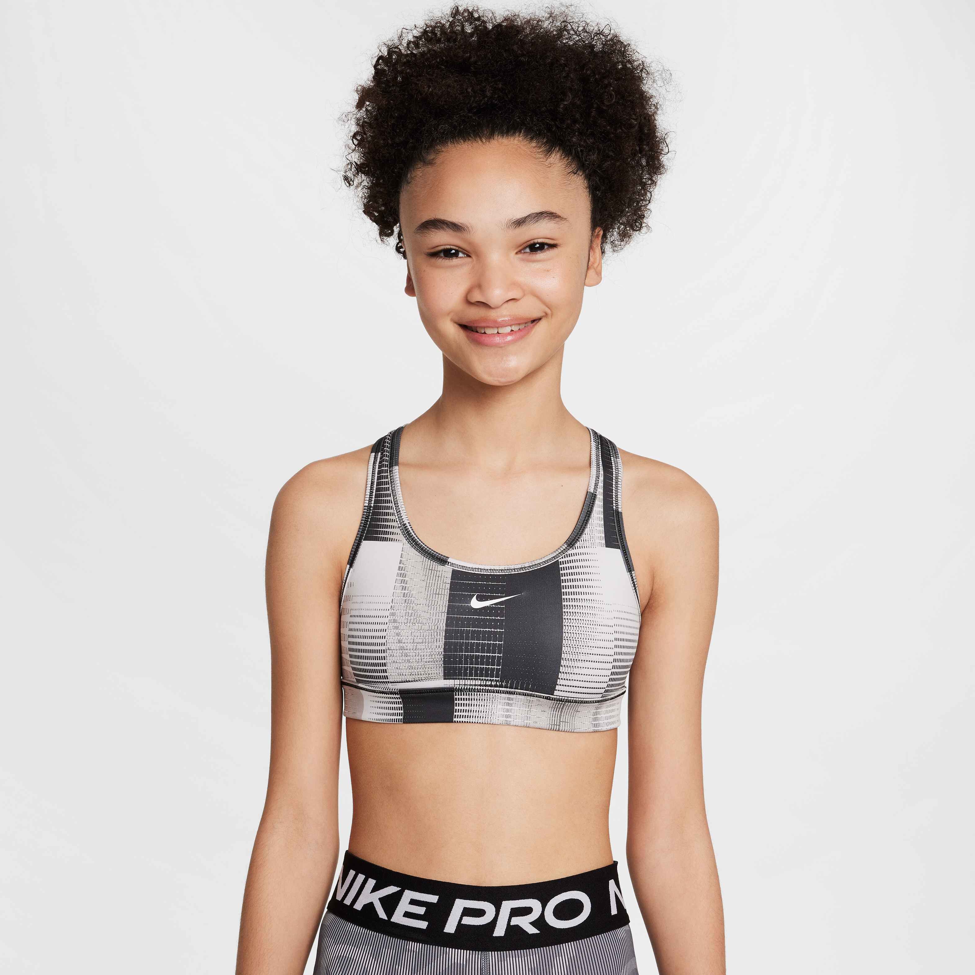 Nike Pro image number 0