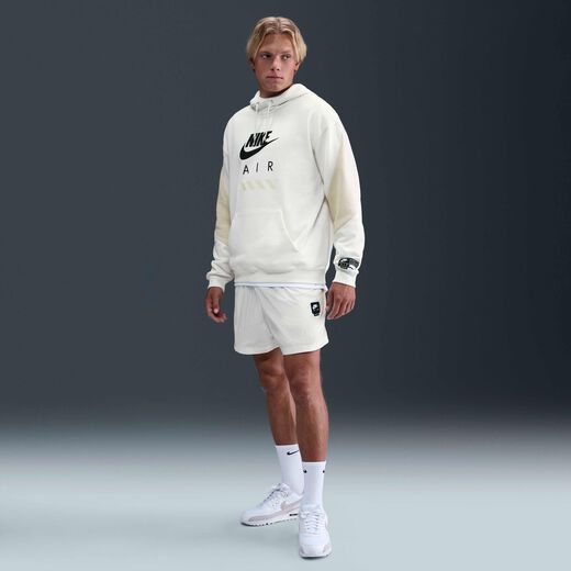 نايكي سبورتسوير اير