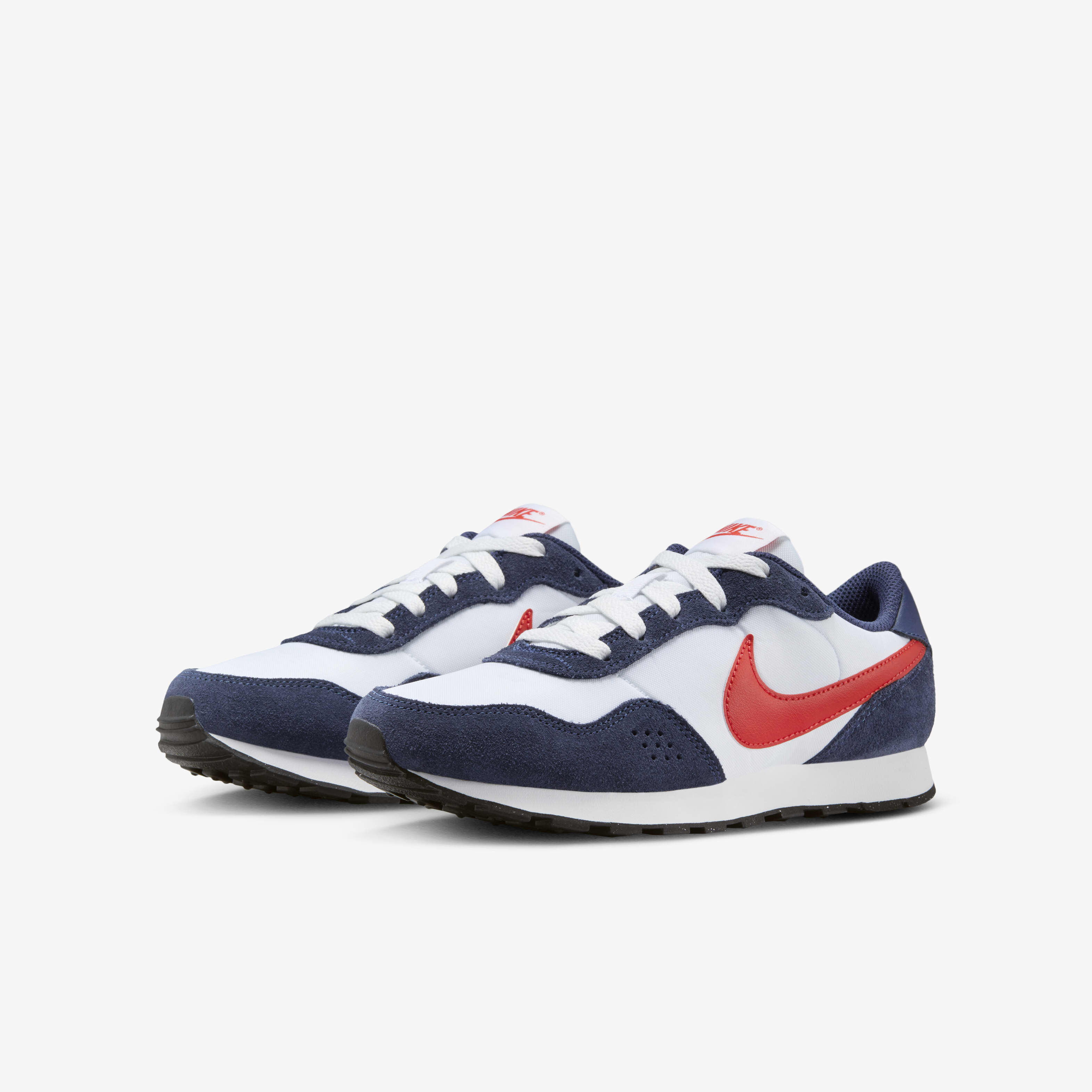 Buy Nike MD Valiant Older Kids Shoe Nike Qatar Official