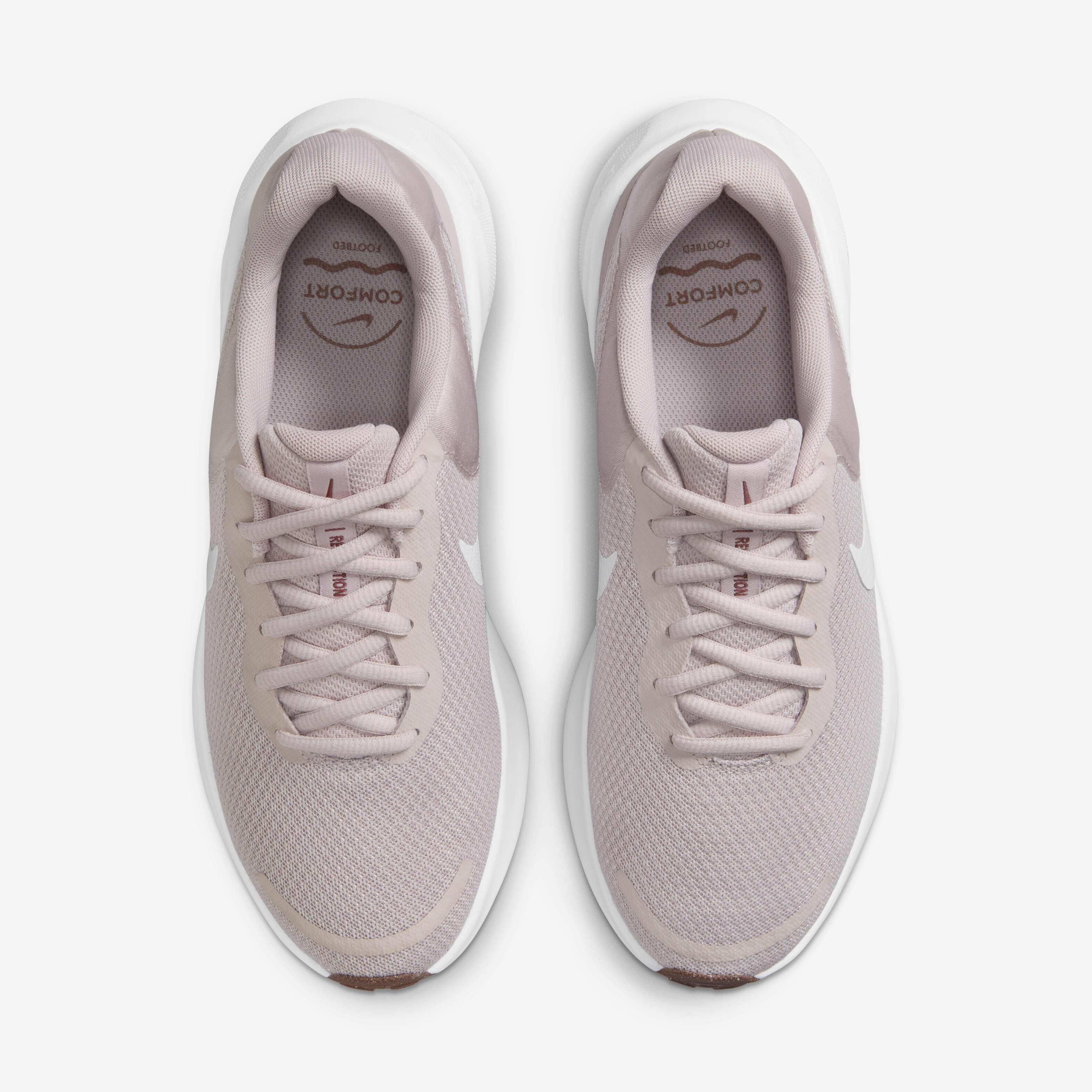 Nike Revolution 7 image number 3