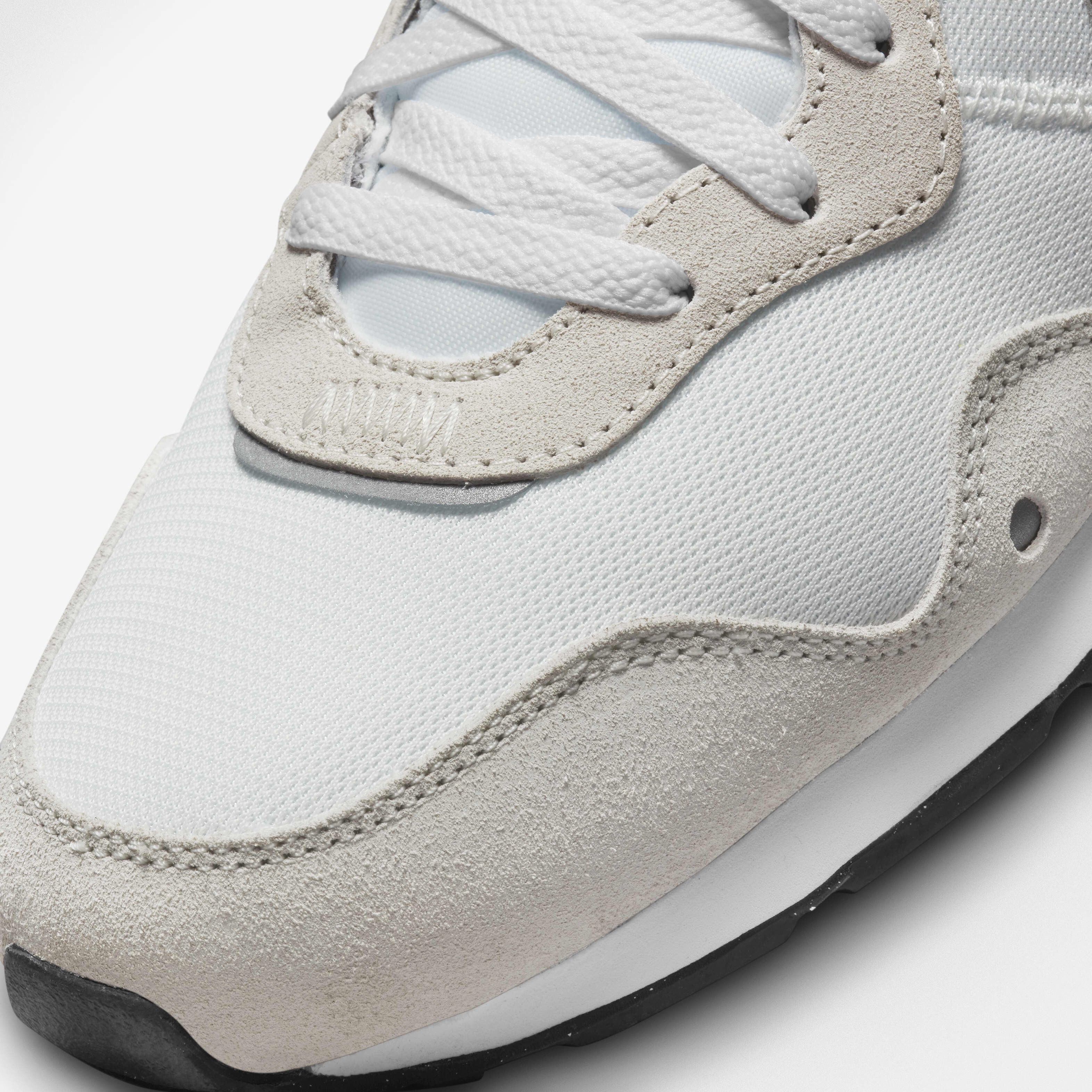 نايكي فينشر رانر image number 6