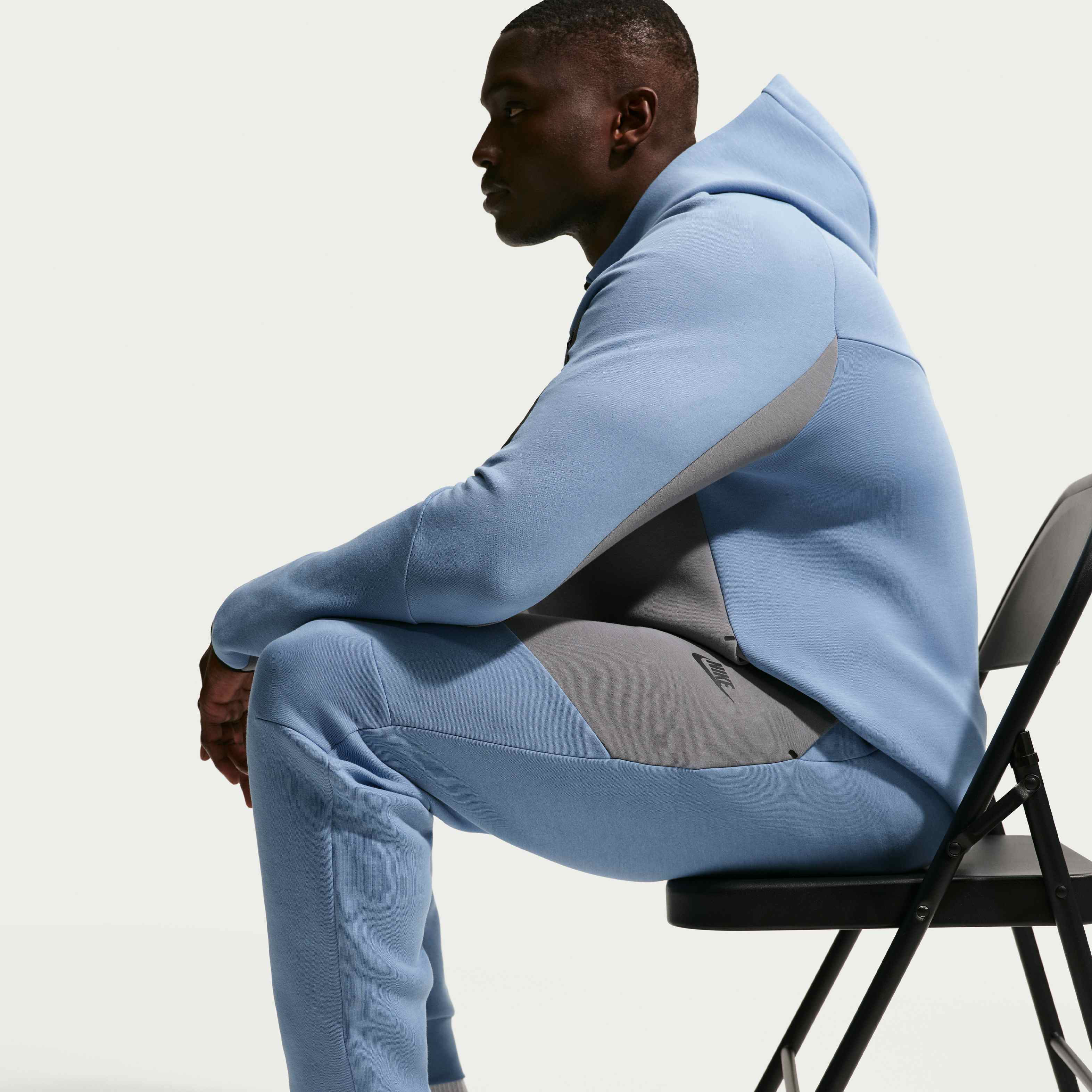 نايكي تك image number 8