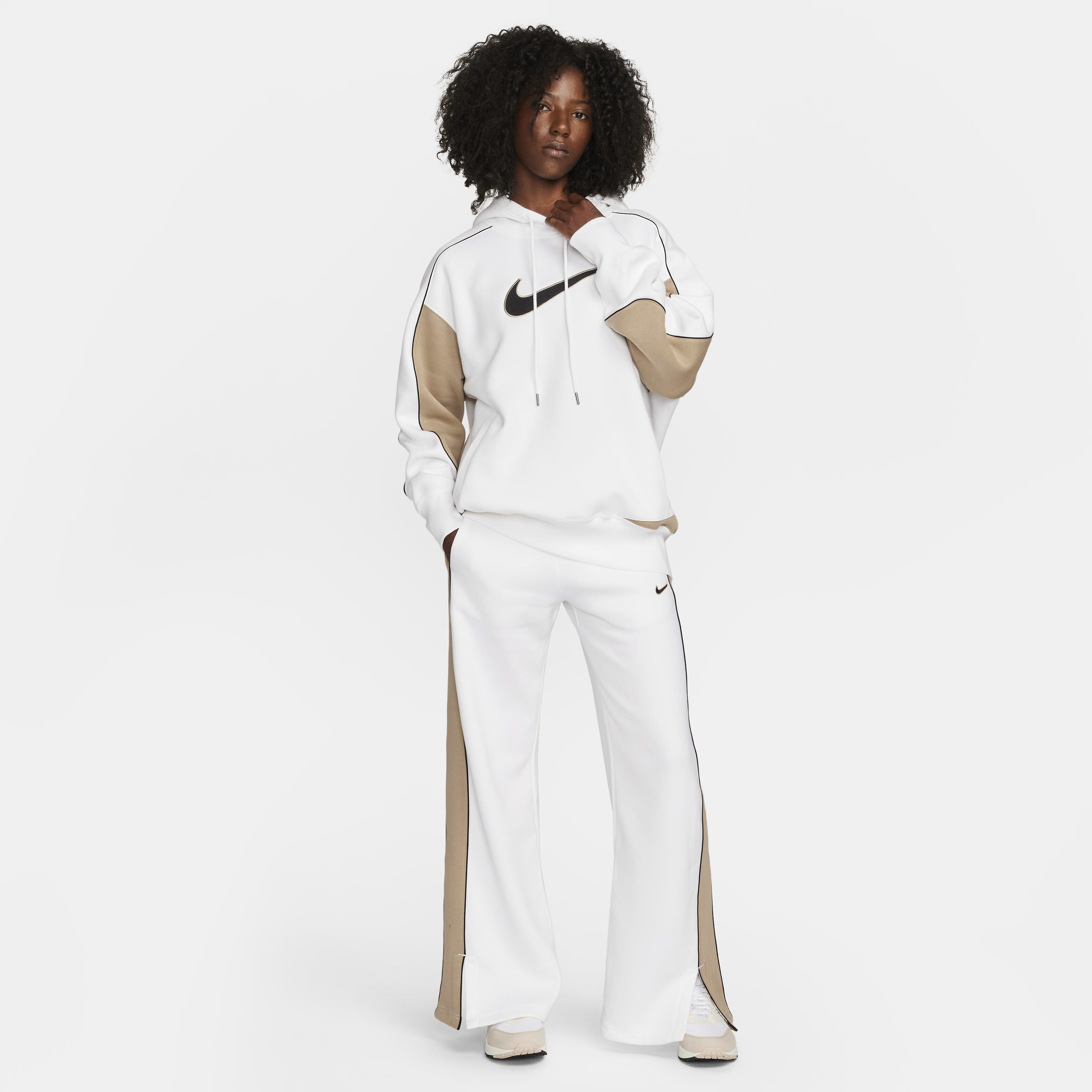 نايكي سبورتسوير image number 5