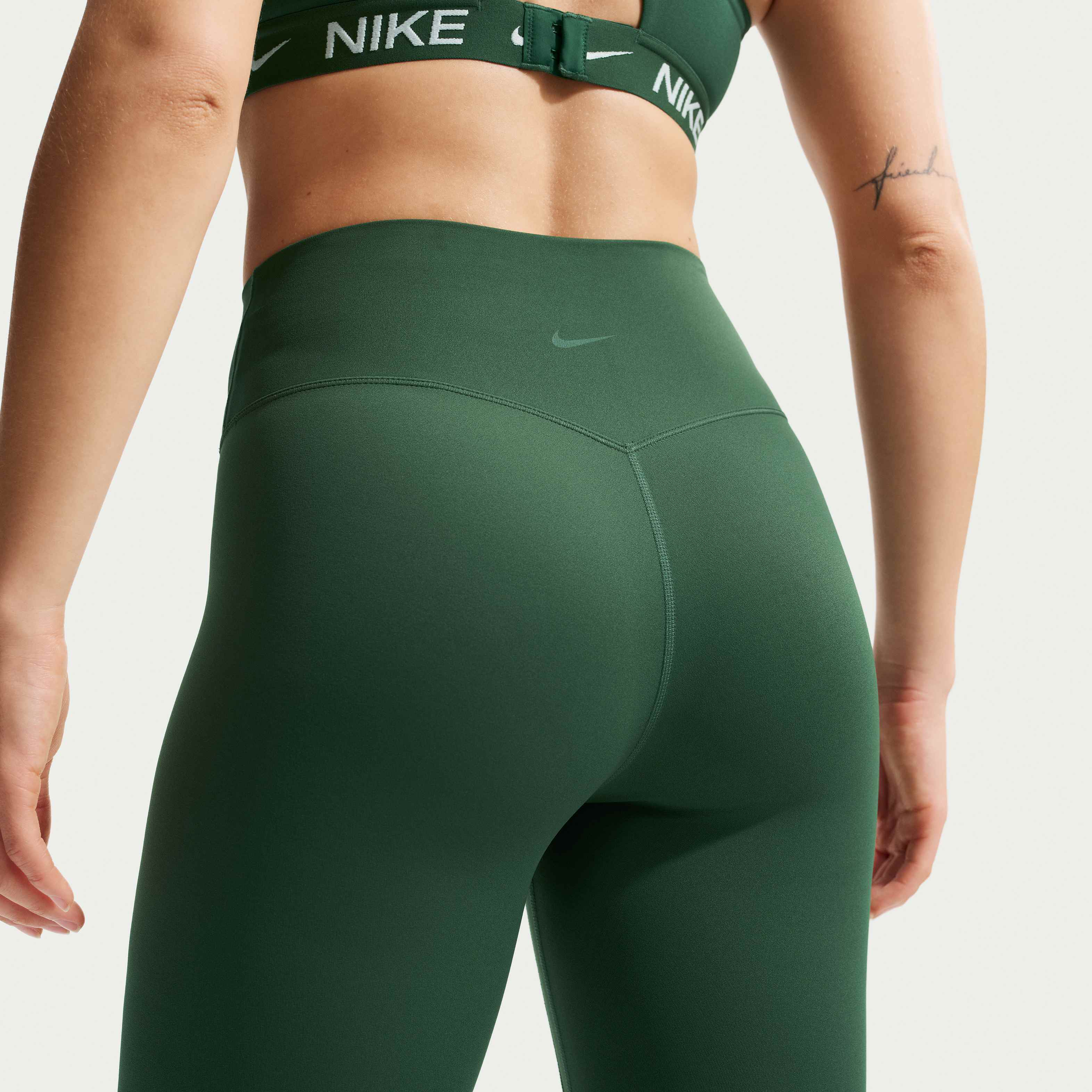 نايكي زينفي image number 2