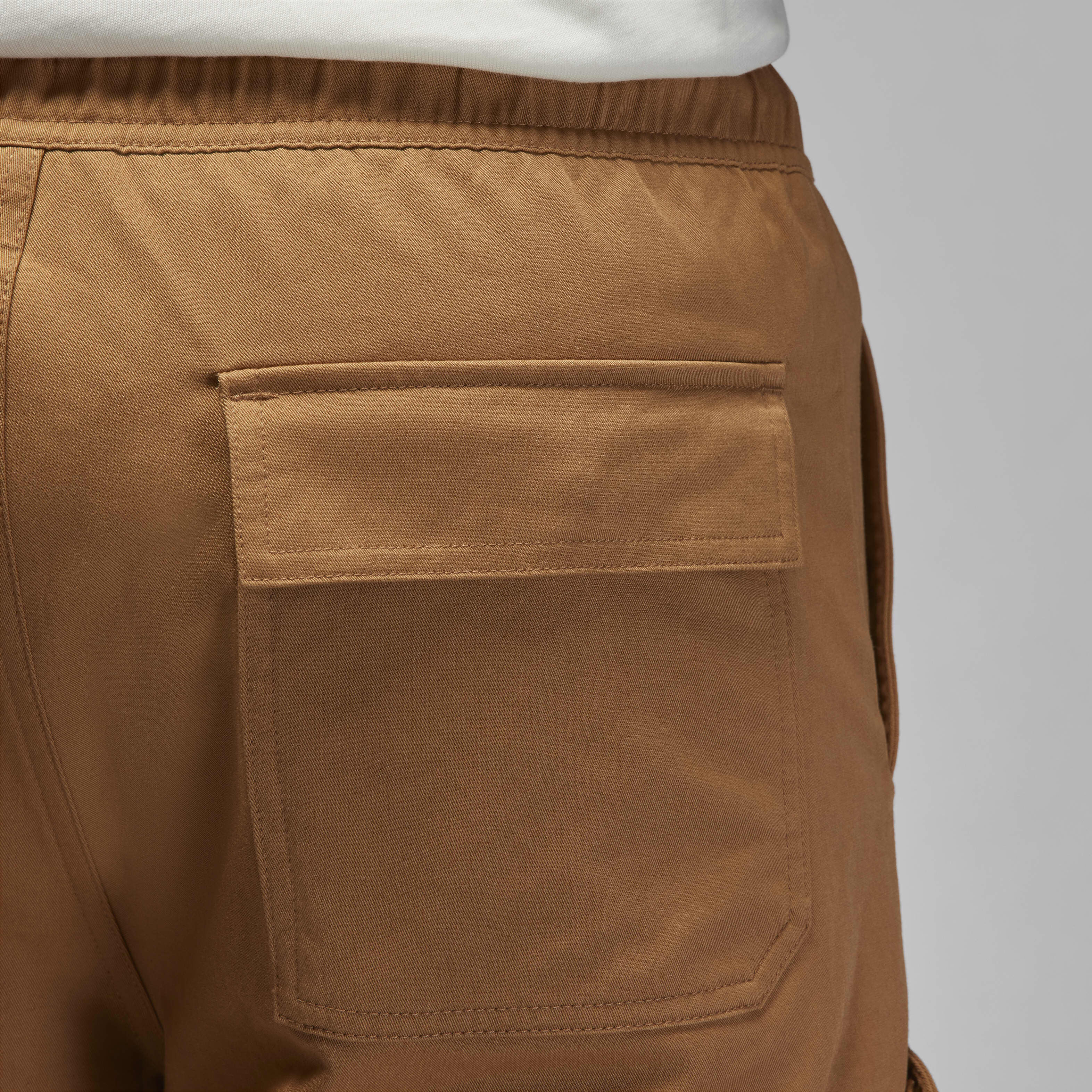 Jordan Essentials Chicago image number 3