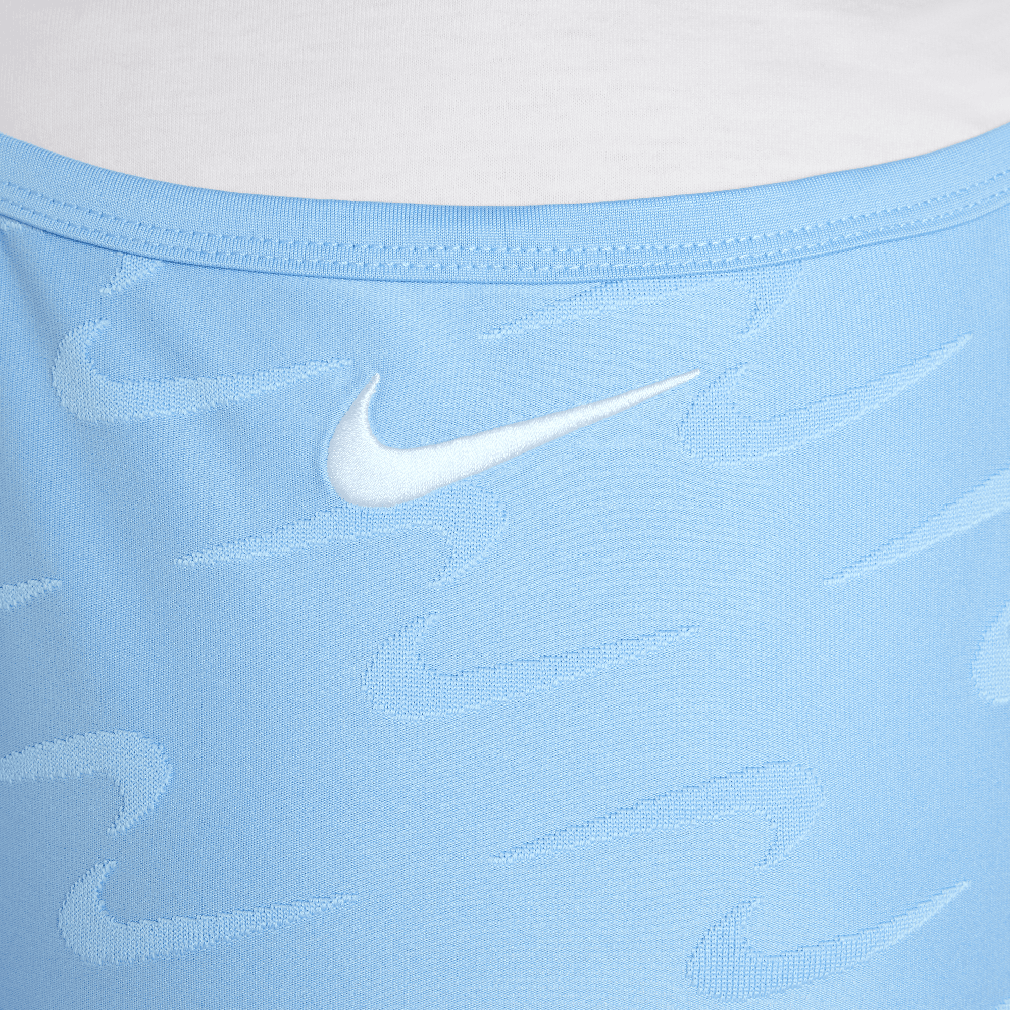 نايكي سووش موشن image number 3