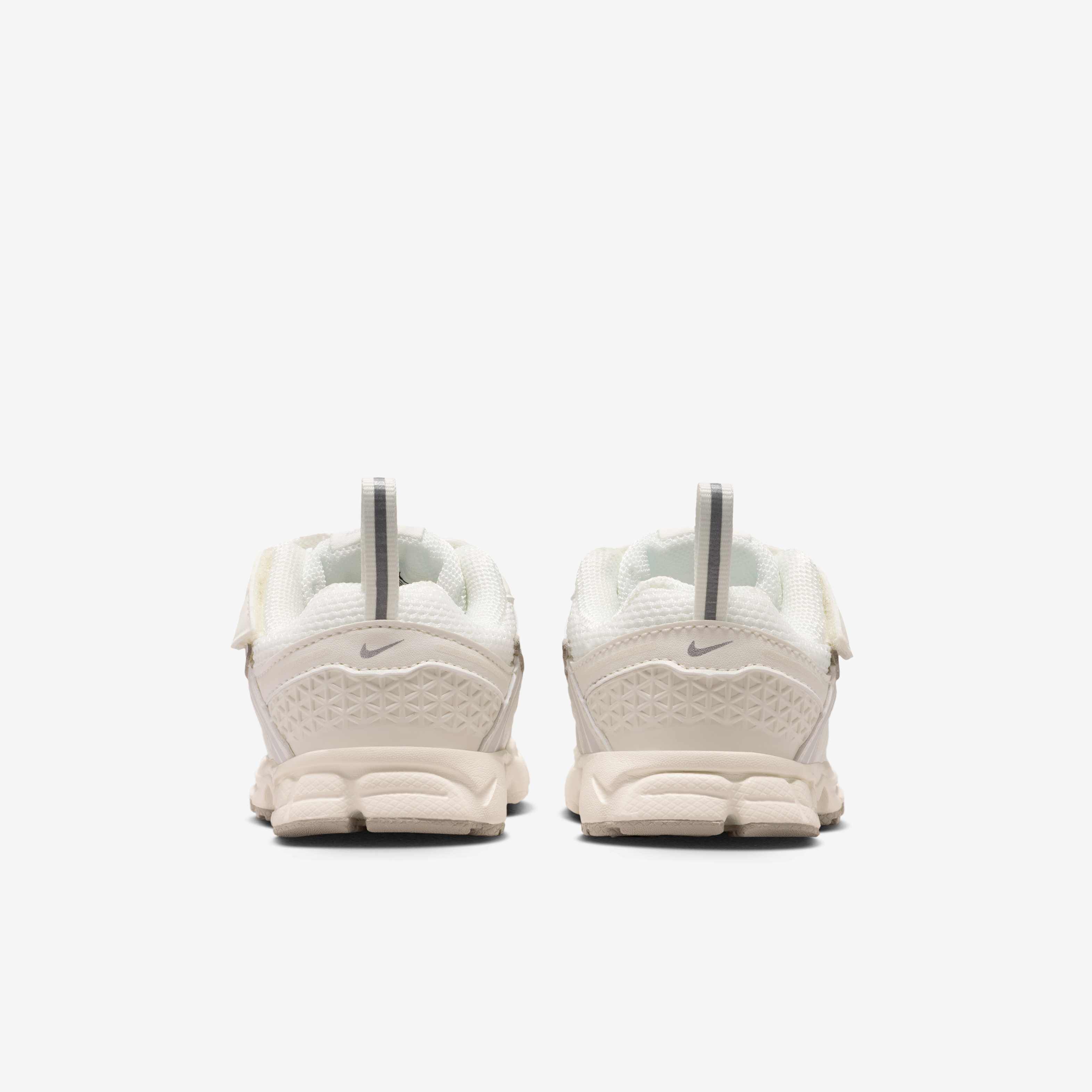 Nike Vomero 5 image number 5