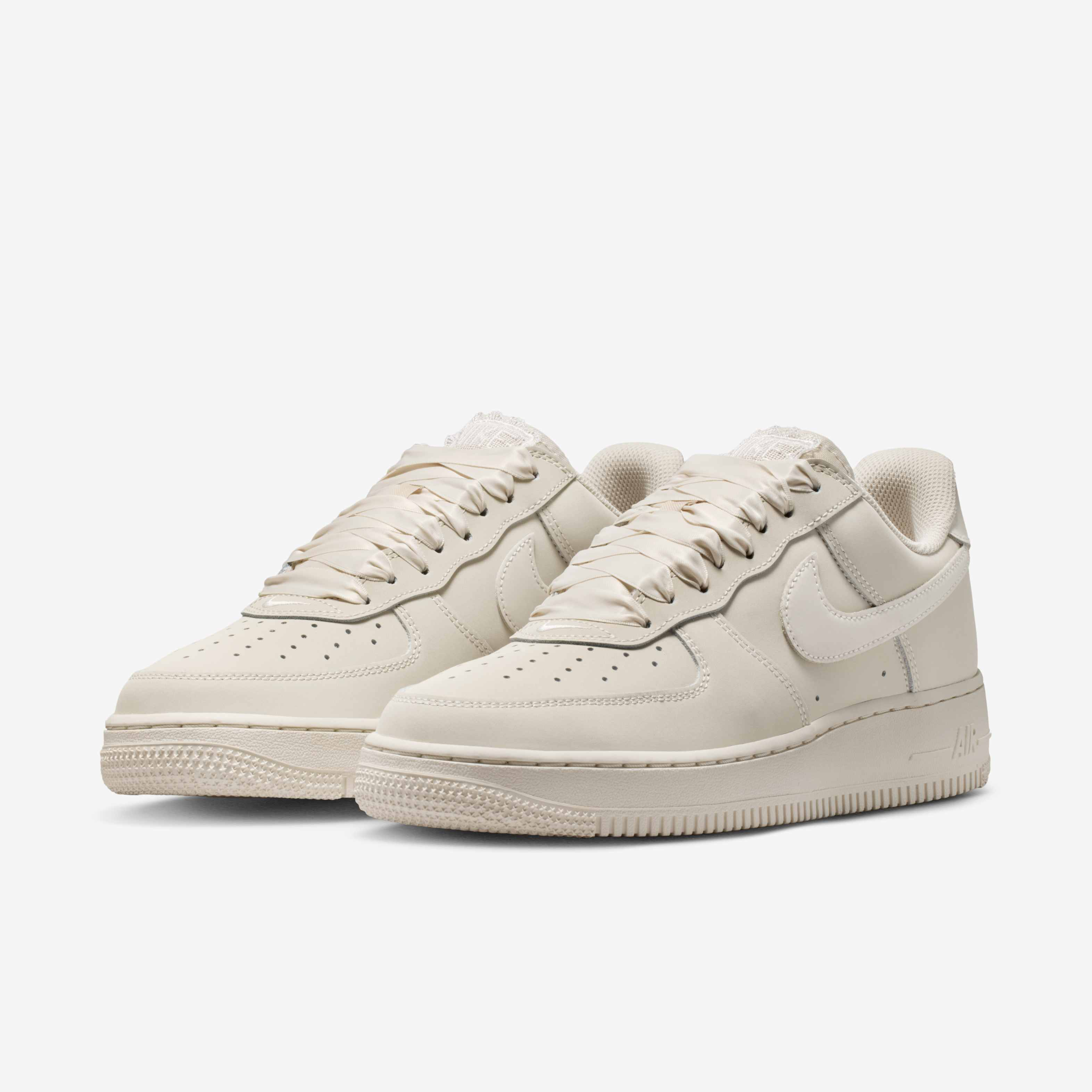Nike Air Force 1 Retro Premium image number 4