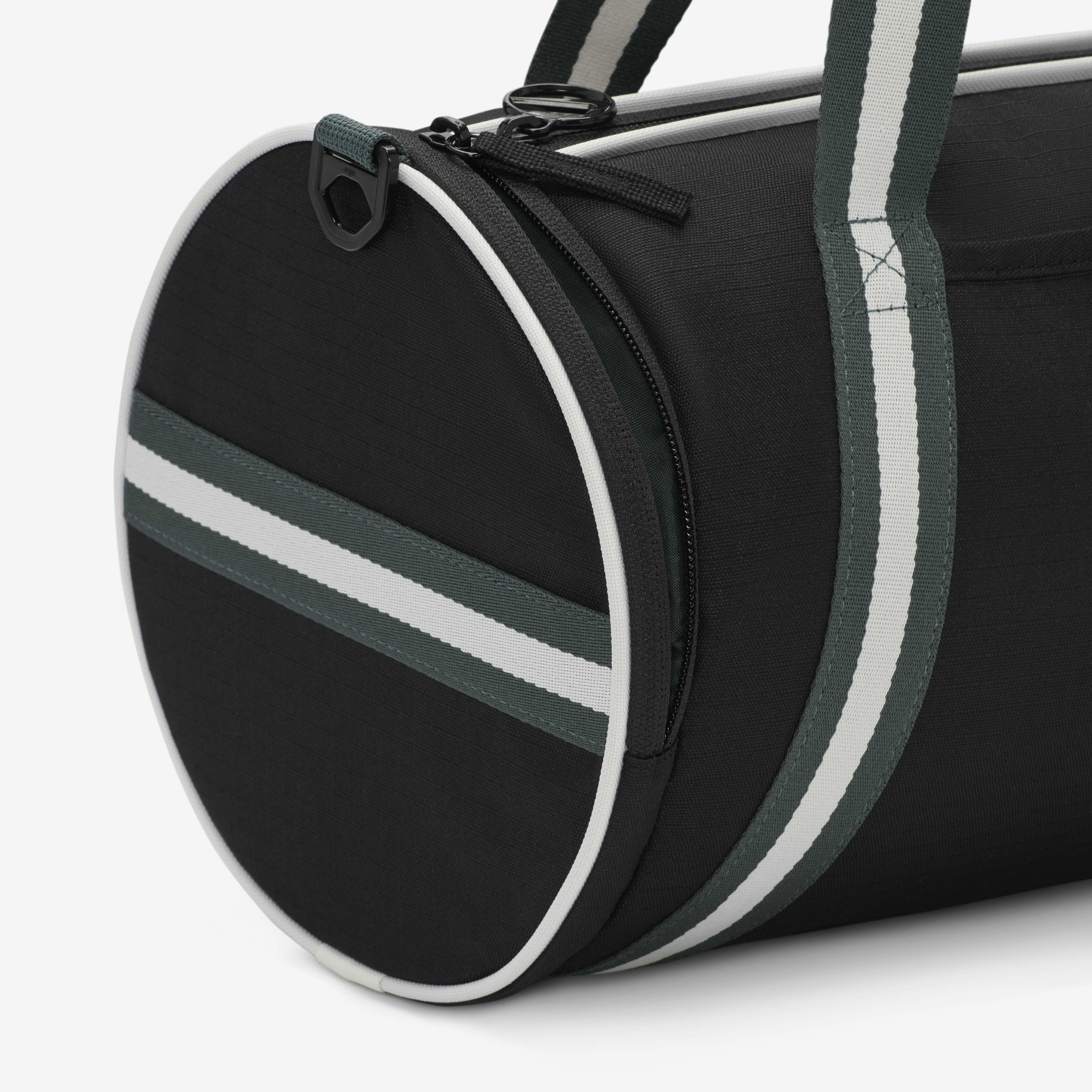 نايكي هيرتدج image number 6