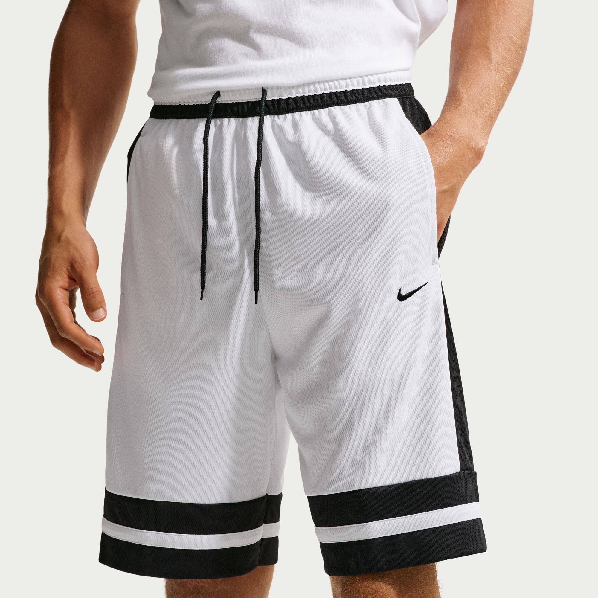Nike image number 3