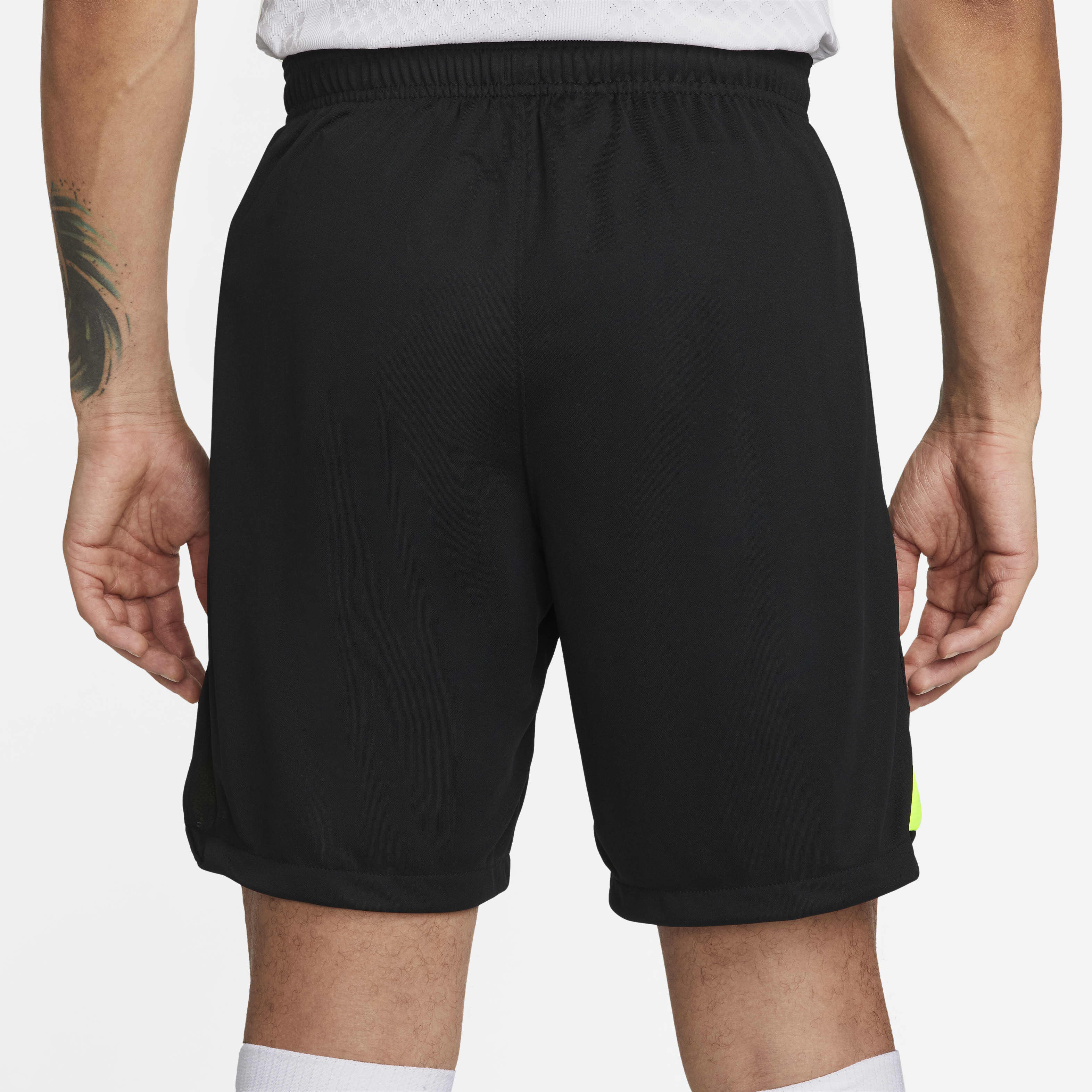 توتنهام هوتسبير 2022/23 الأساسي/الاحتياطي image number 2