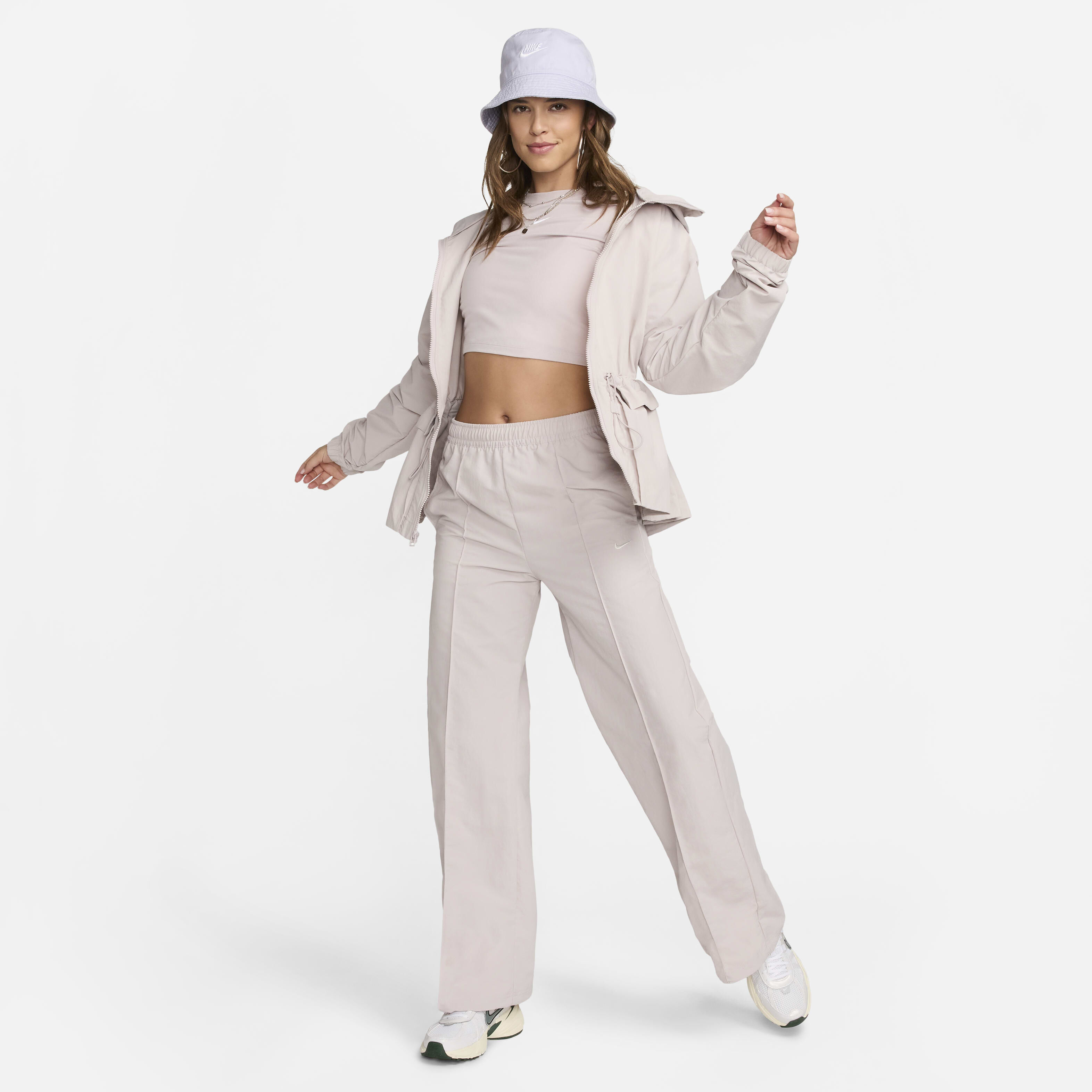 نايكي سبورتسوير ايفريثنج ووفنز image number 6