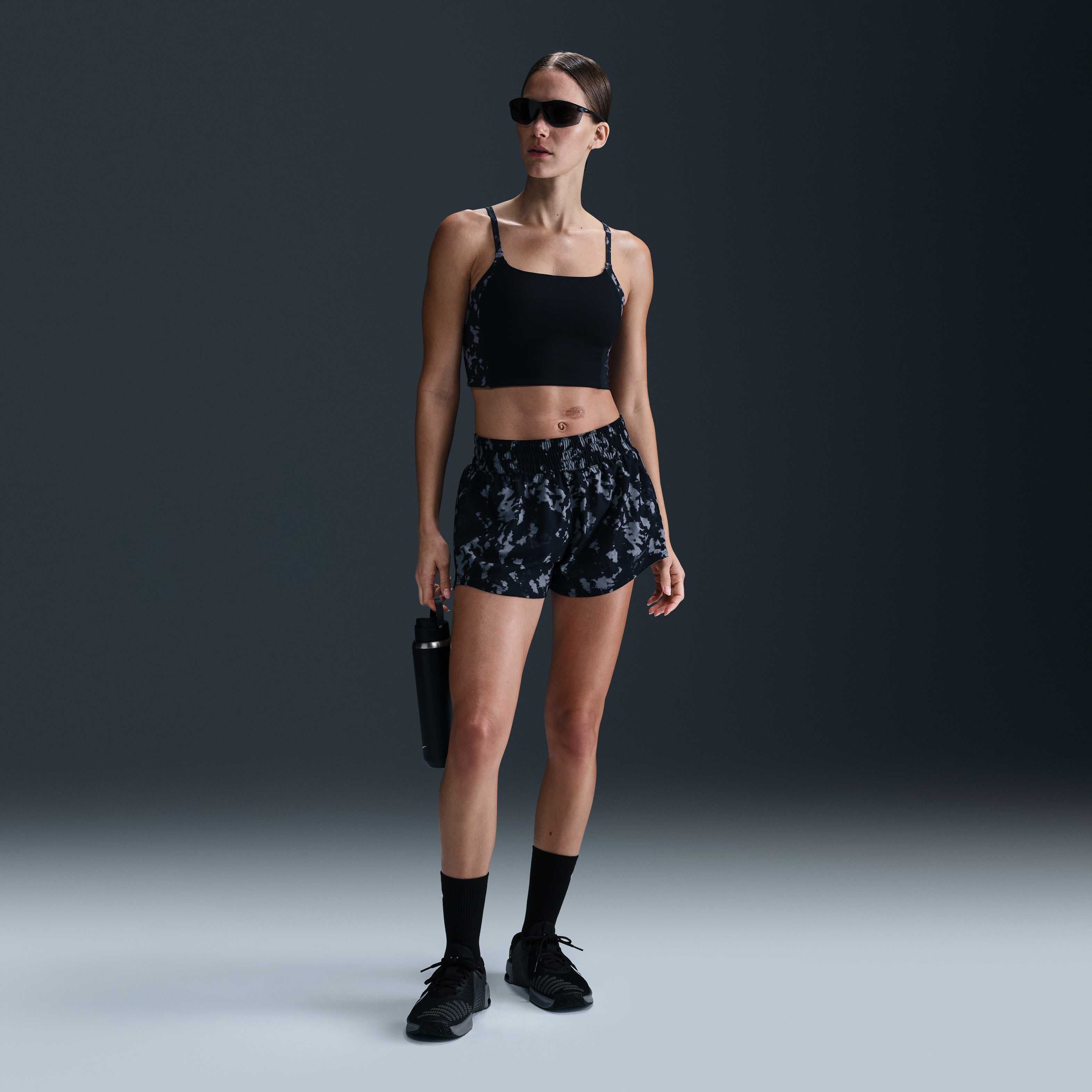 Nike One Convertible image number 3