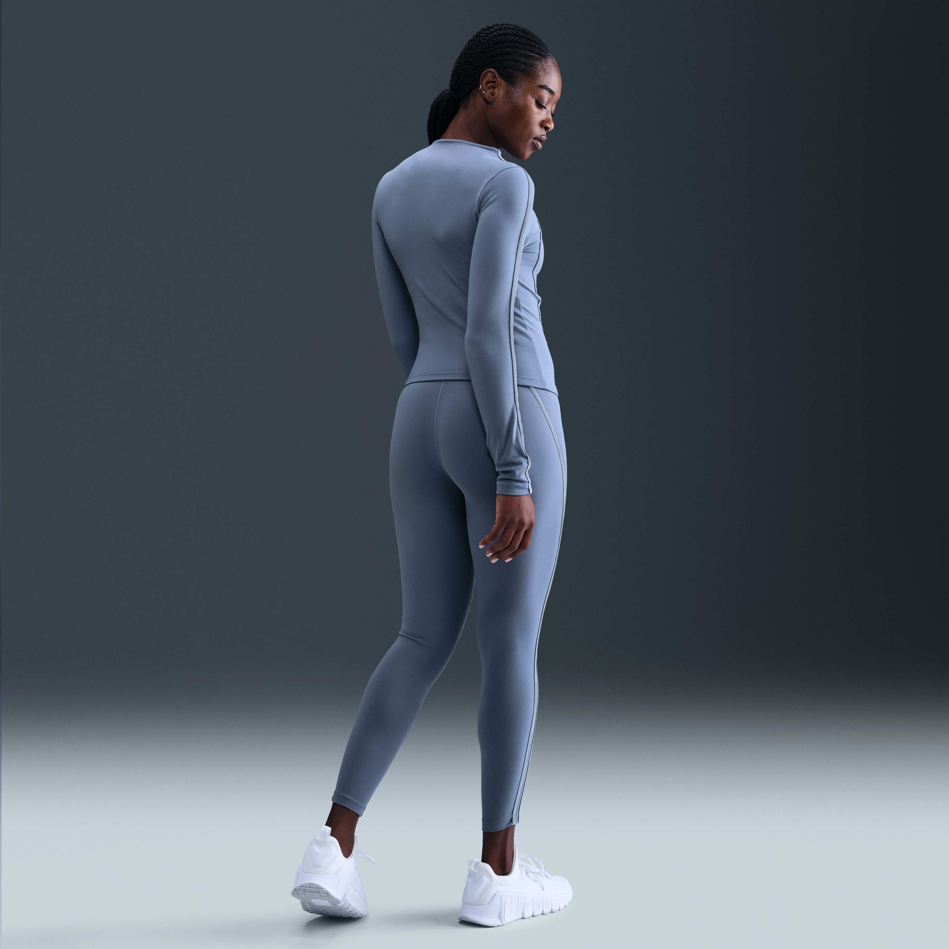 Nike One Fitted image number 4