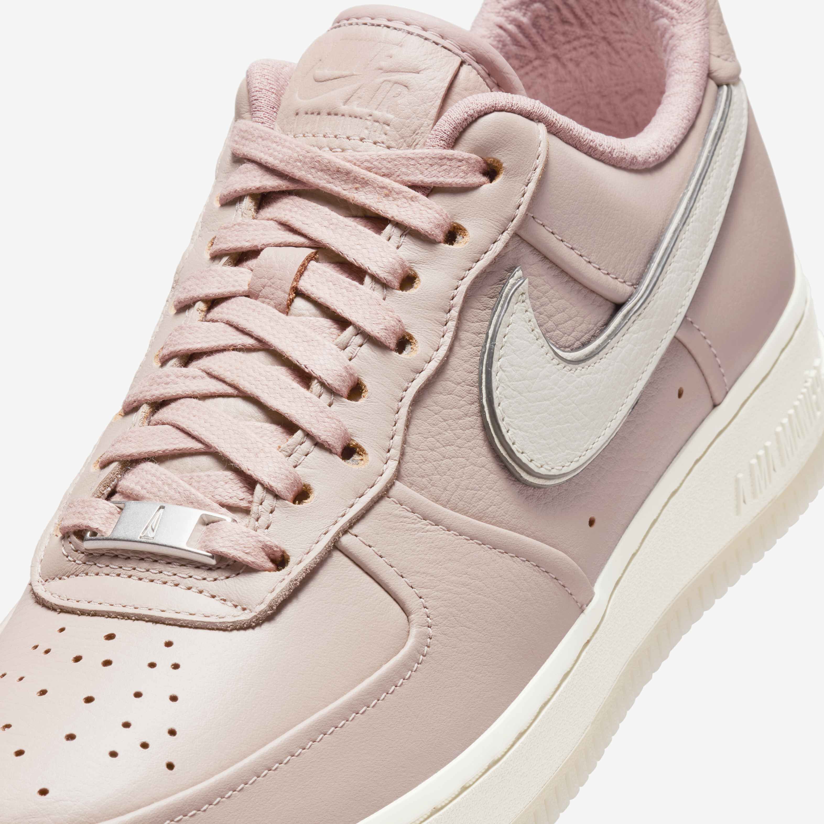 Nike Air Force 1 '07 image number 6