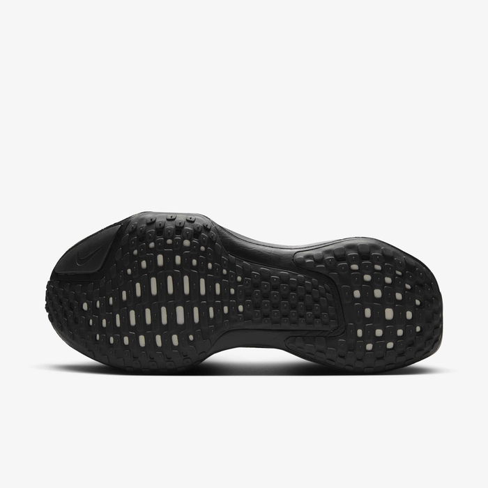 نايكي انفنسيبل 3 image number 2 نايكي انفنسيبل 3 image number 2