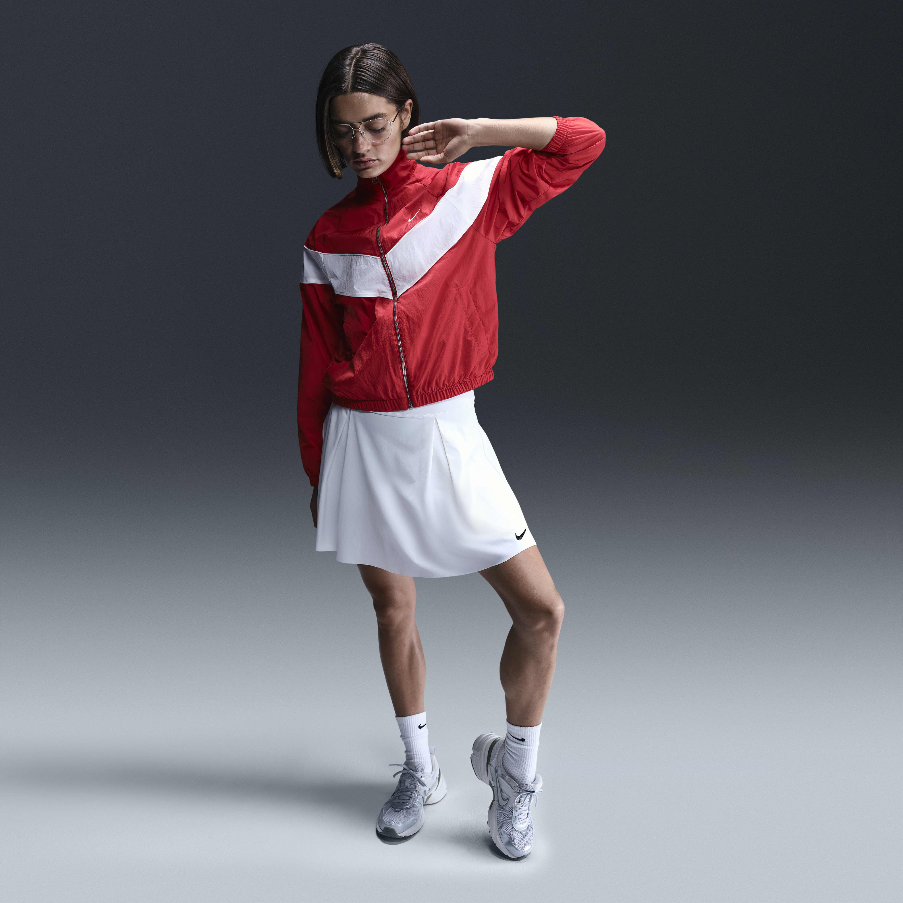 Nike Windrunner image number 2
