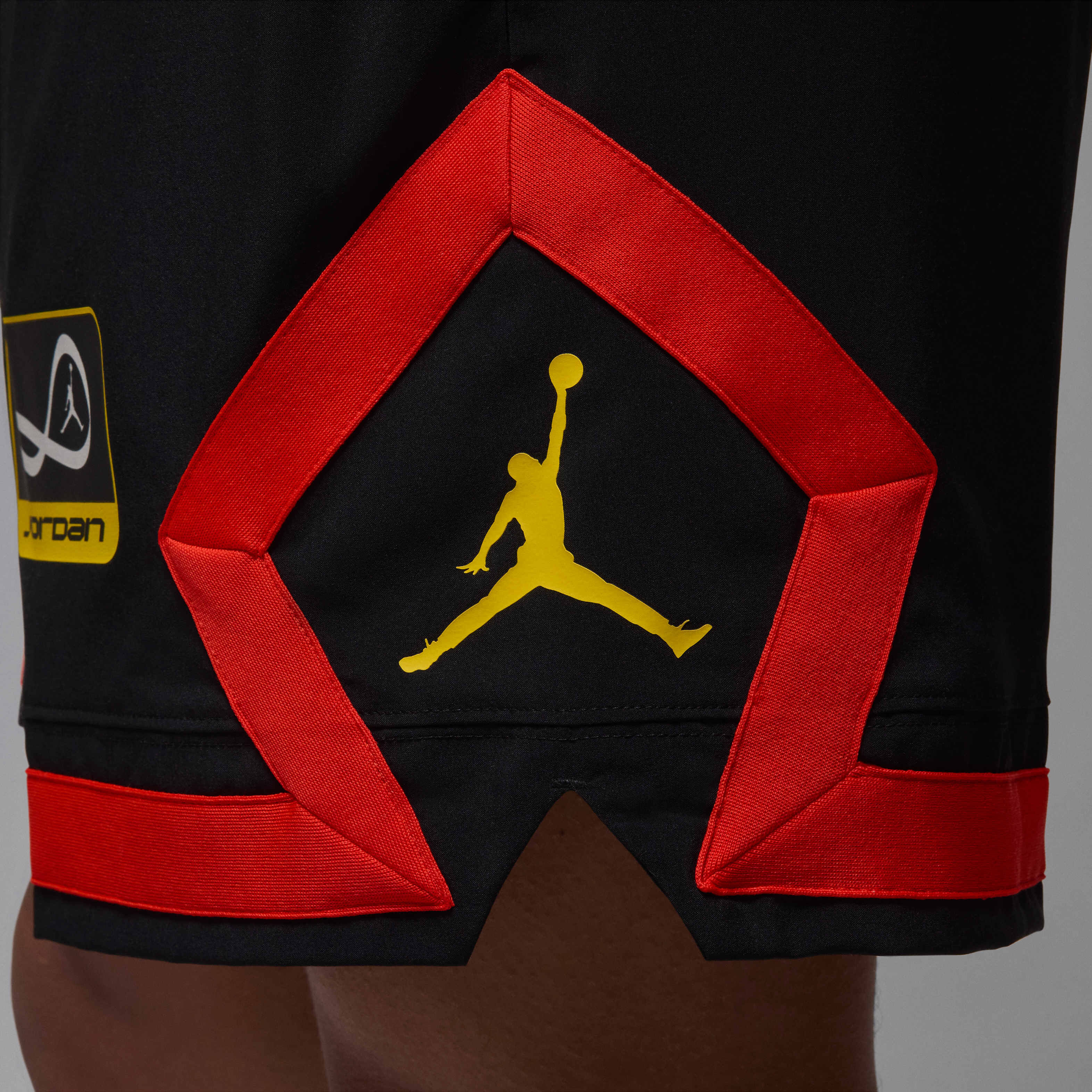 Jordan Quai 54 image number 6