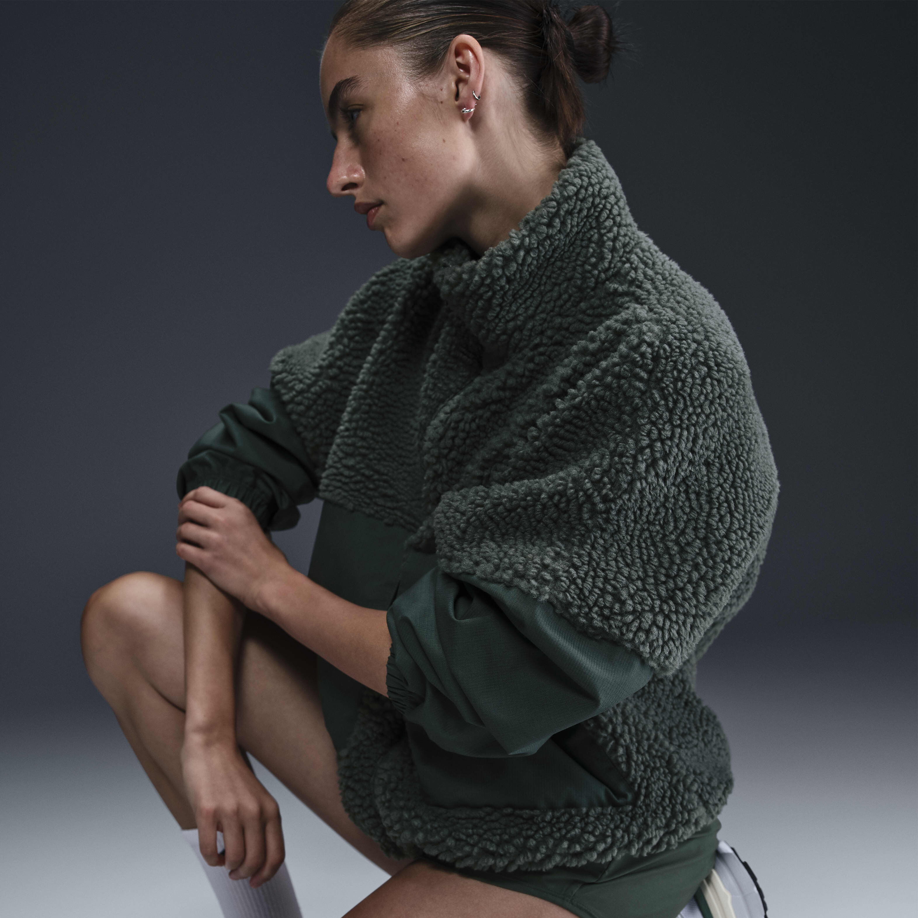 نايكي سبورتسوير ايسنشال image number 1