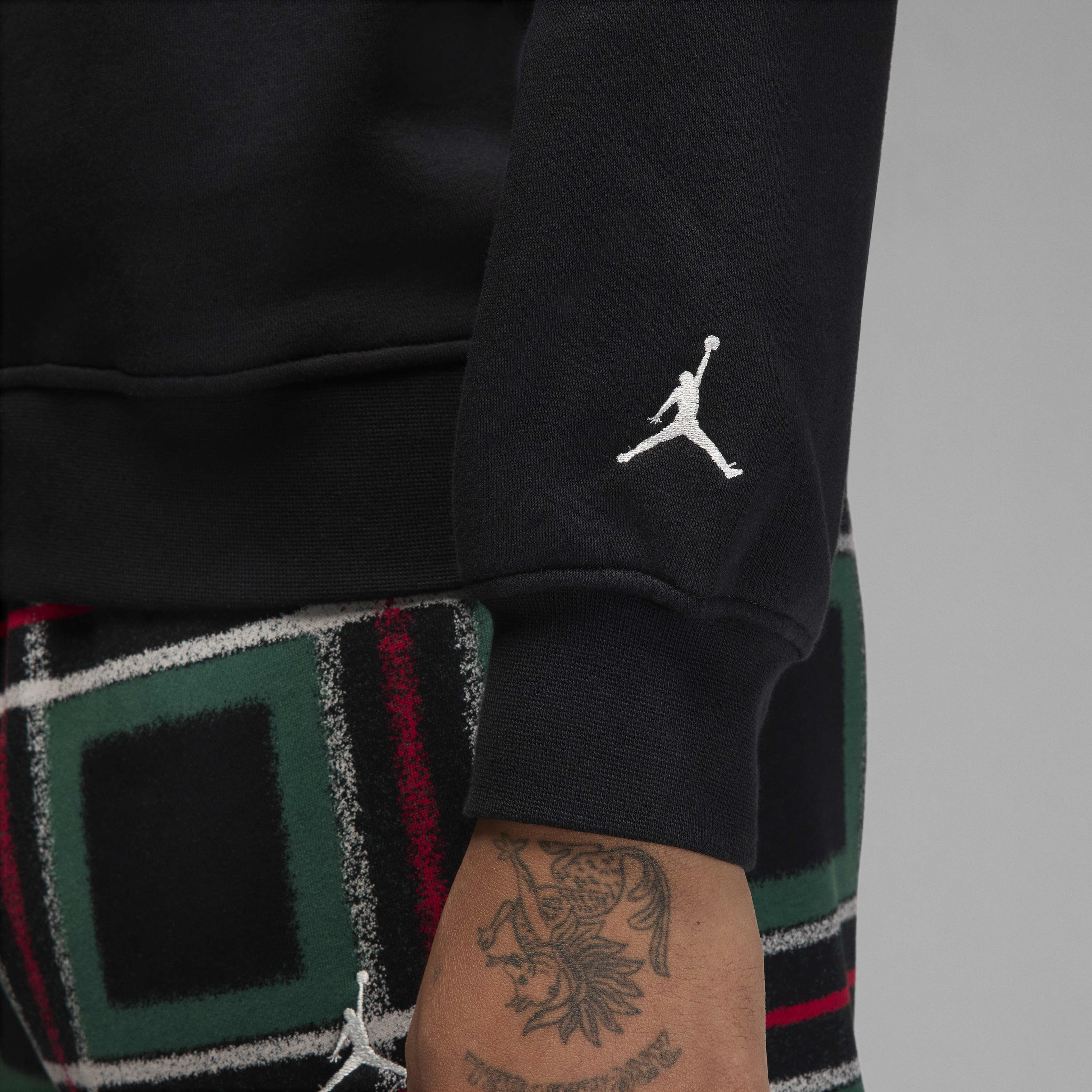 Jordan Essentials image number 3