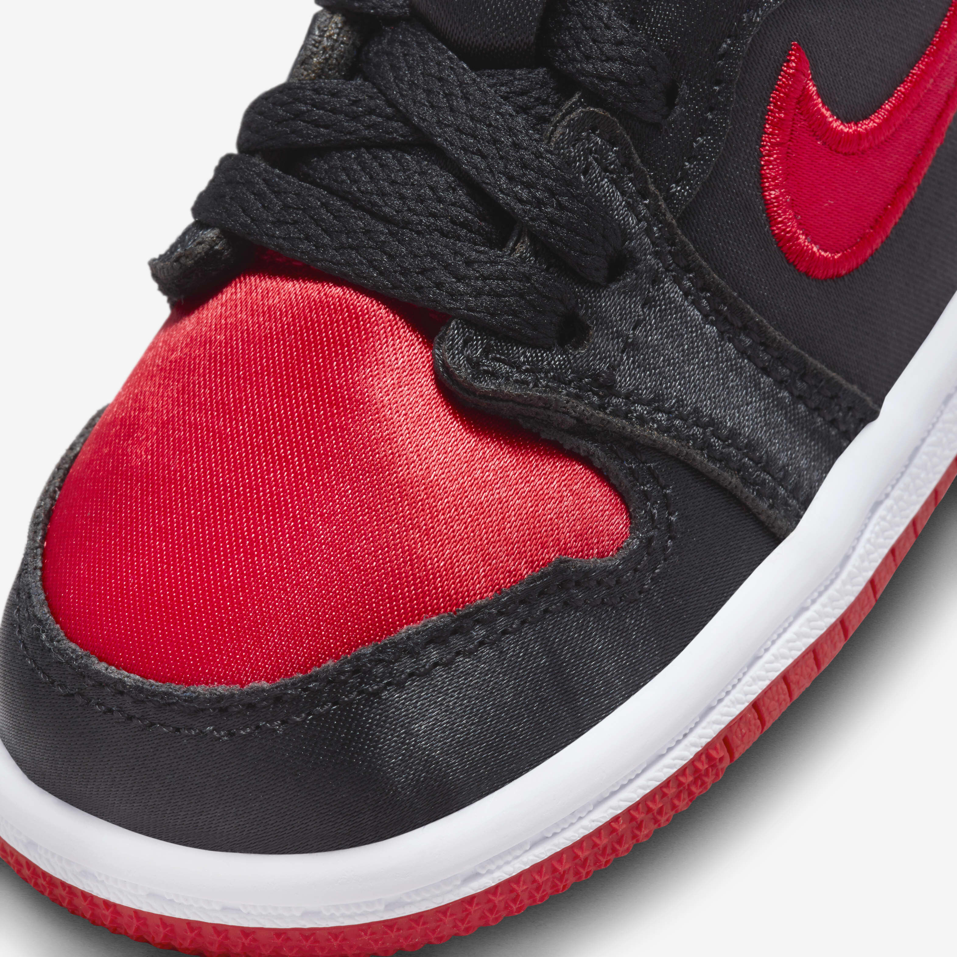 Jordan 1 Retro High OG image number 6