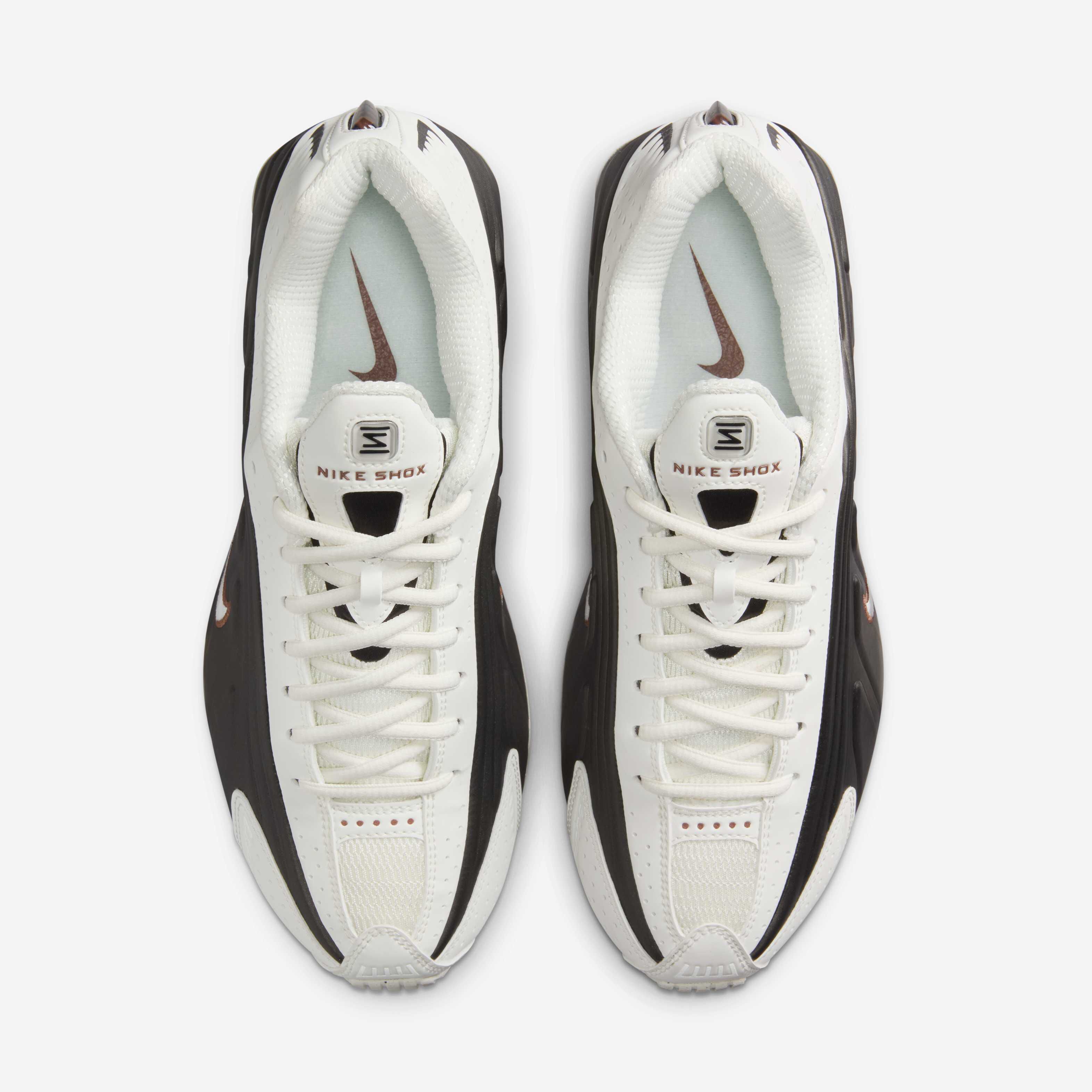 Nike Shox R4 image number 3