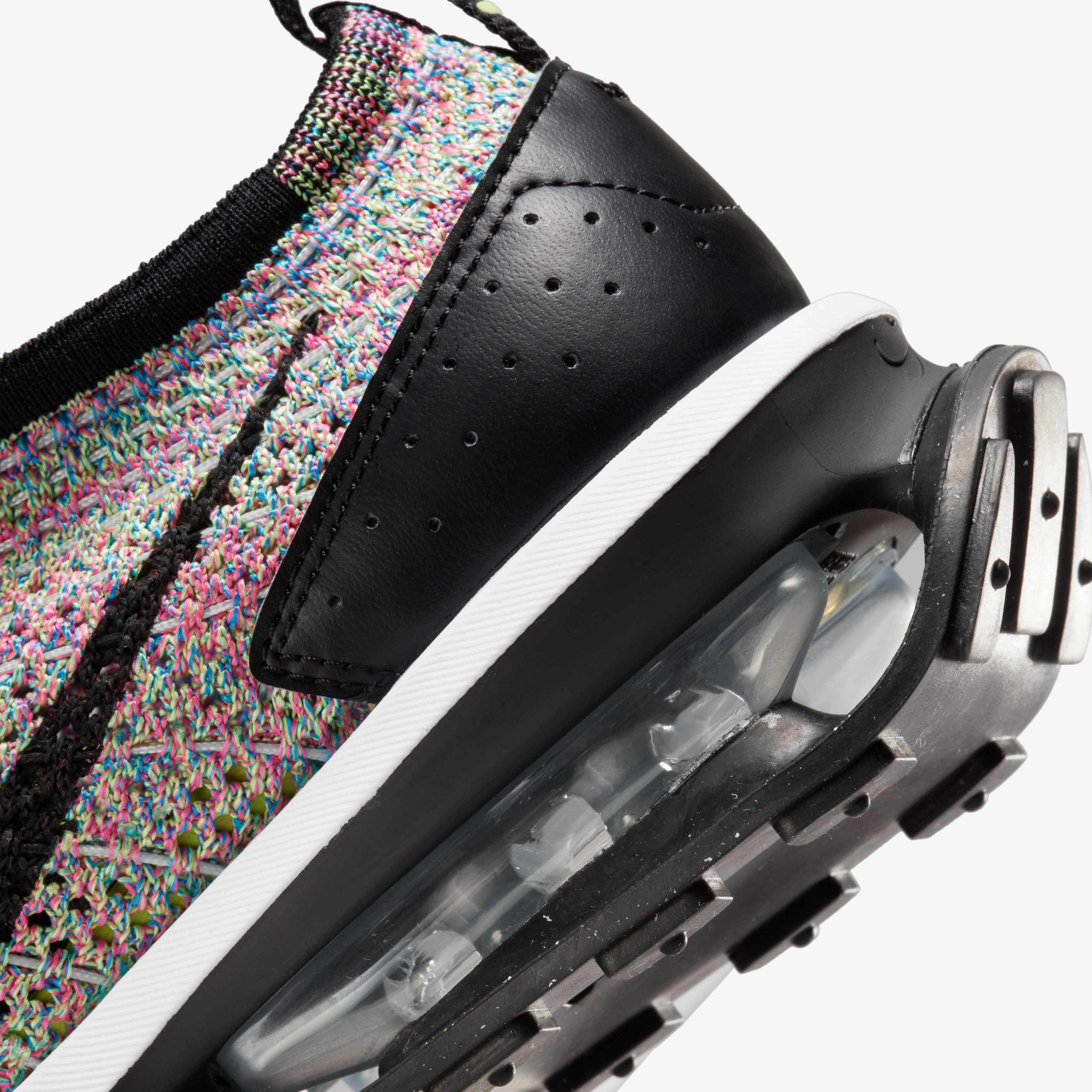 Nike Air Max Flyknit Racer image number 7