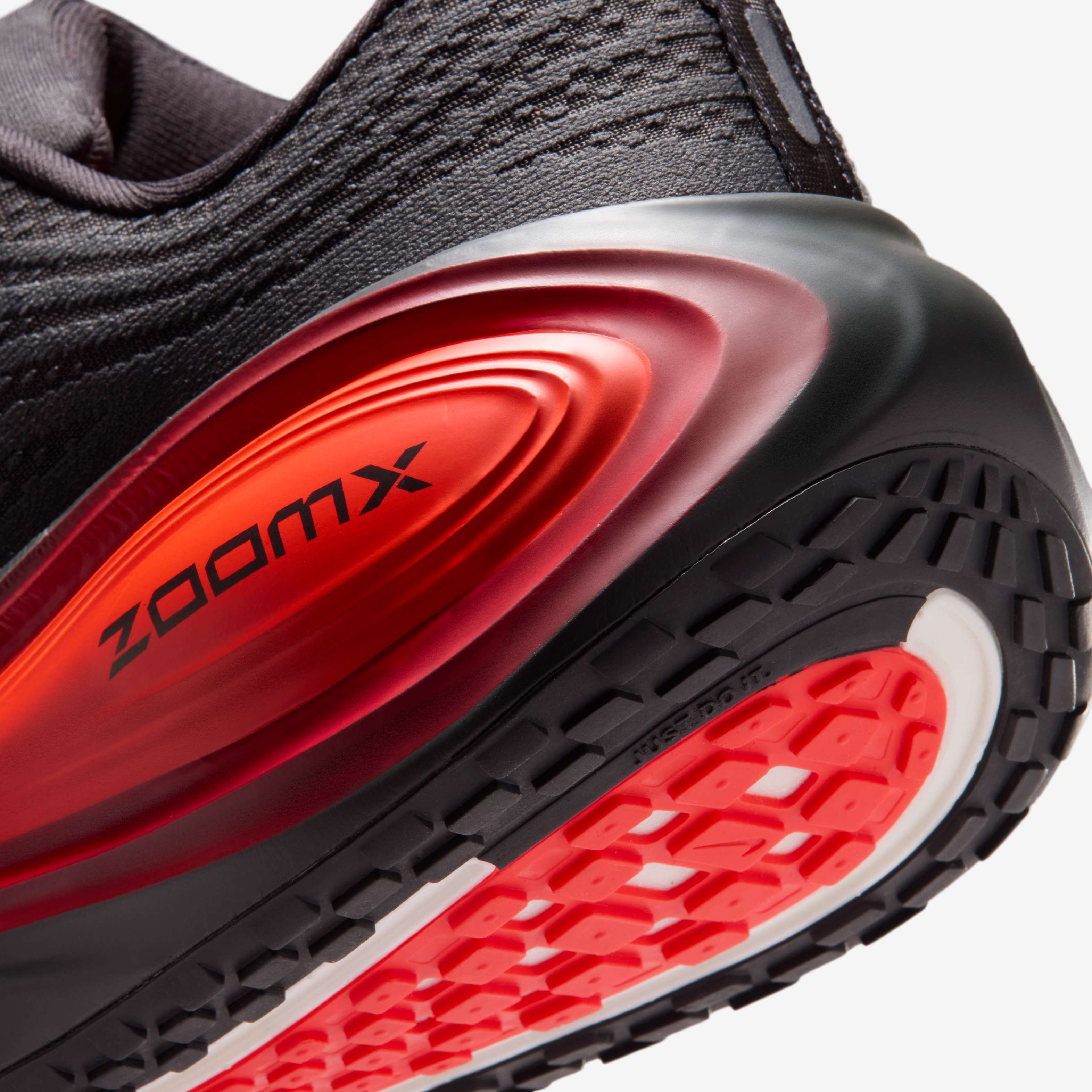 Nike Vomero Plus image number 7