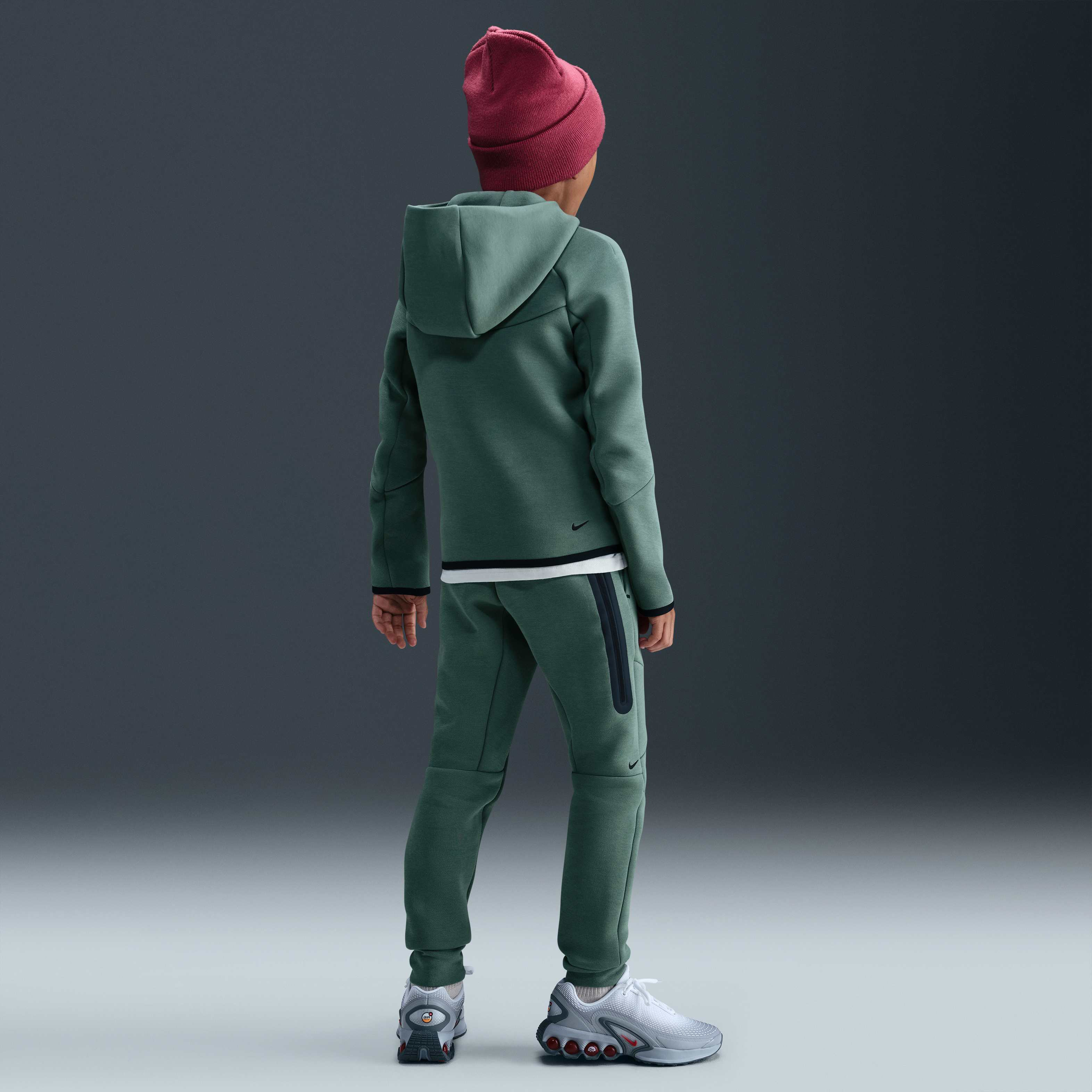 Nike Sportswear Tech Fleece image number 5
