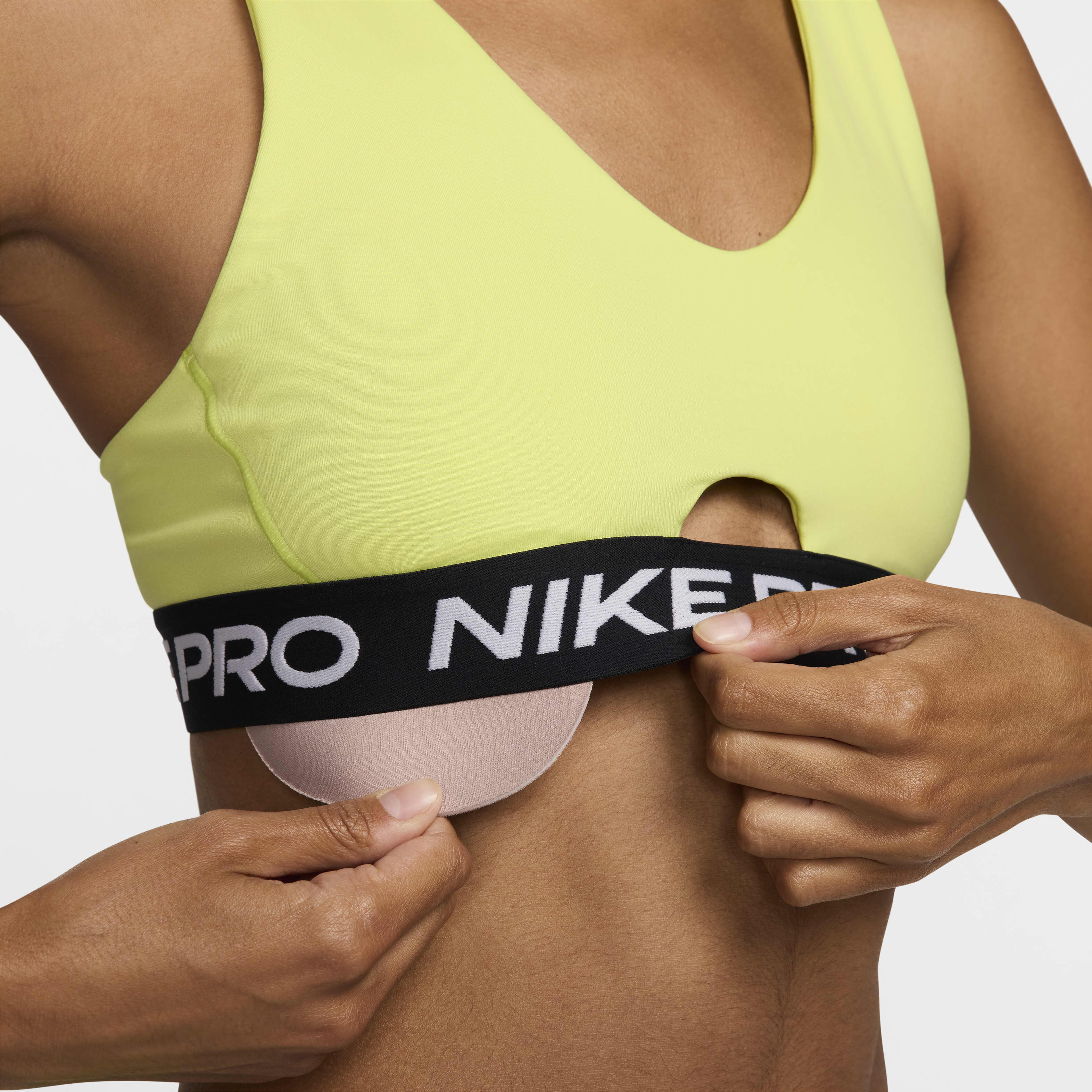 Nike Pro Indy Plunge image number 5