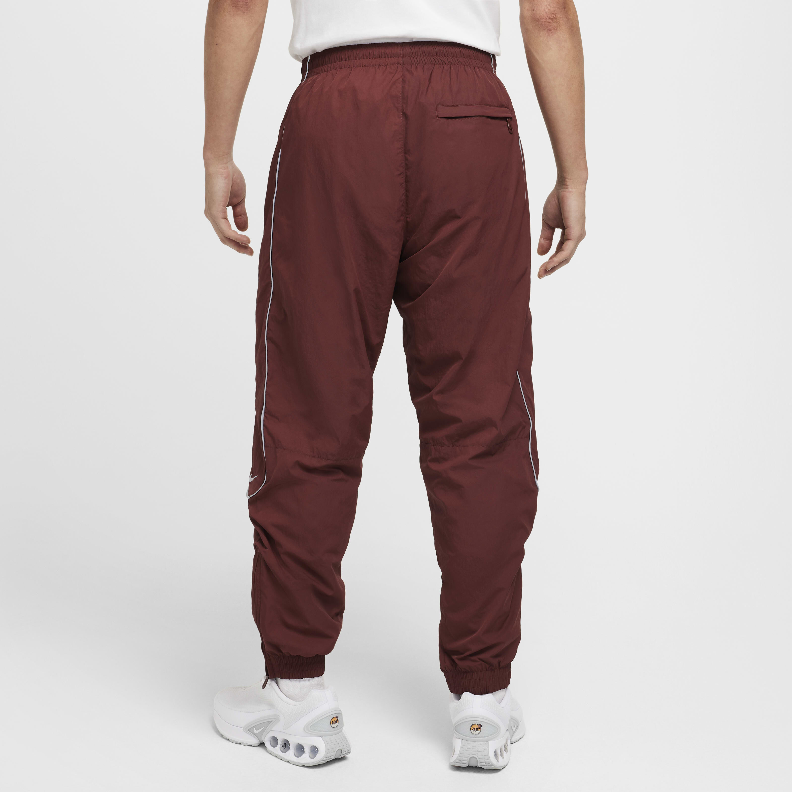 Nike swoosh tracksuit bottoms shop