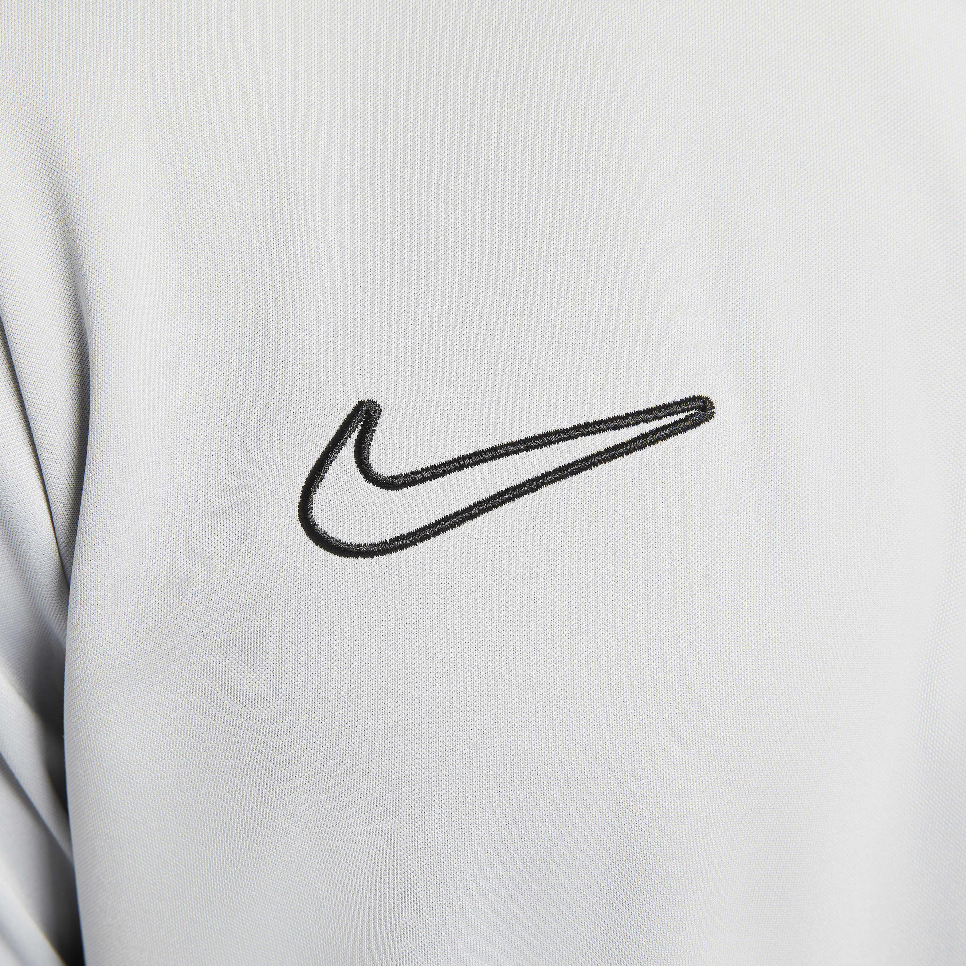 Nike Academy image number 4