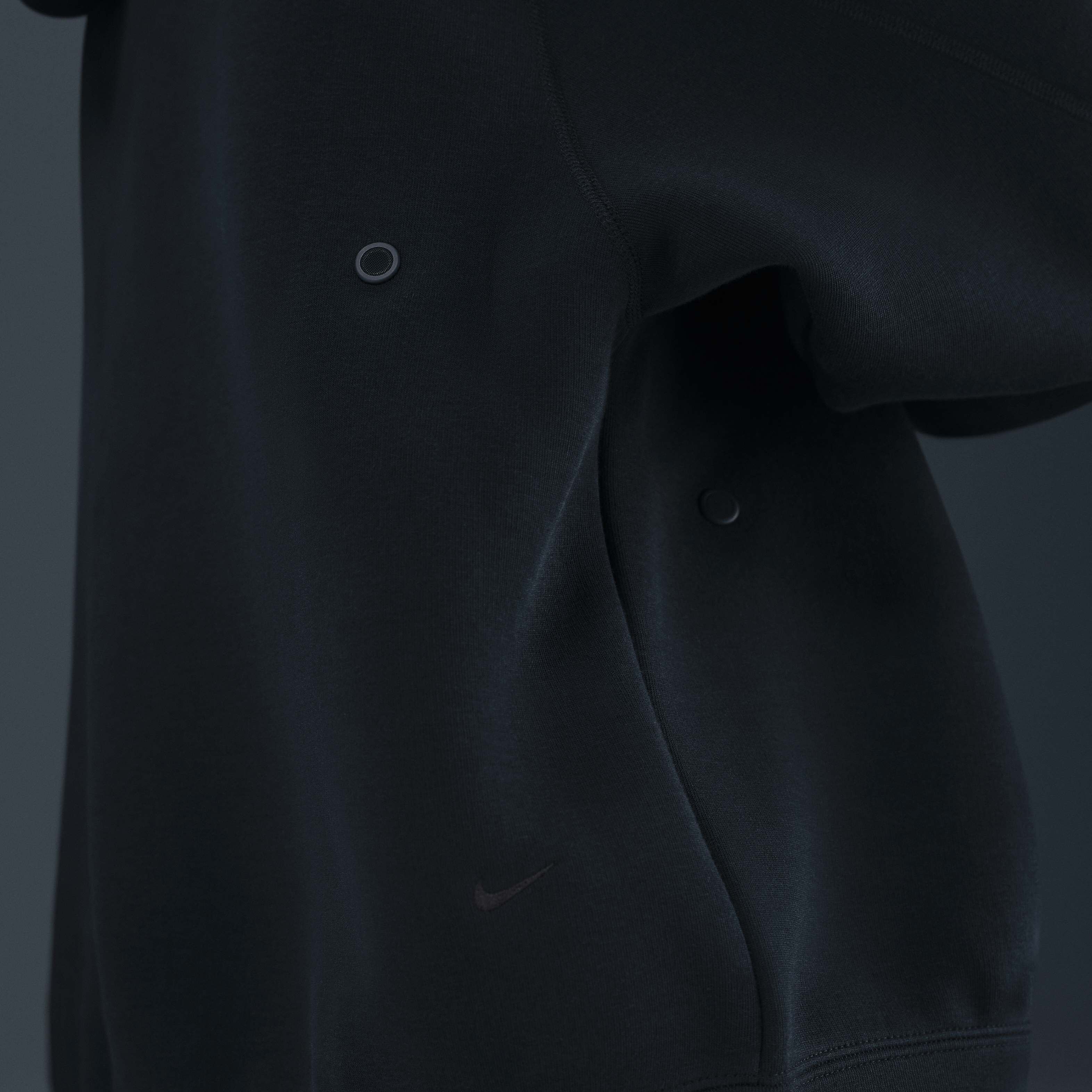 نايكي تك image number 5