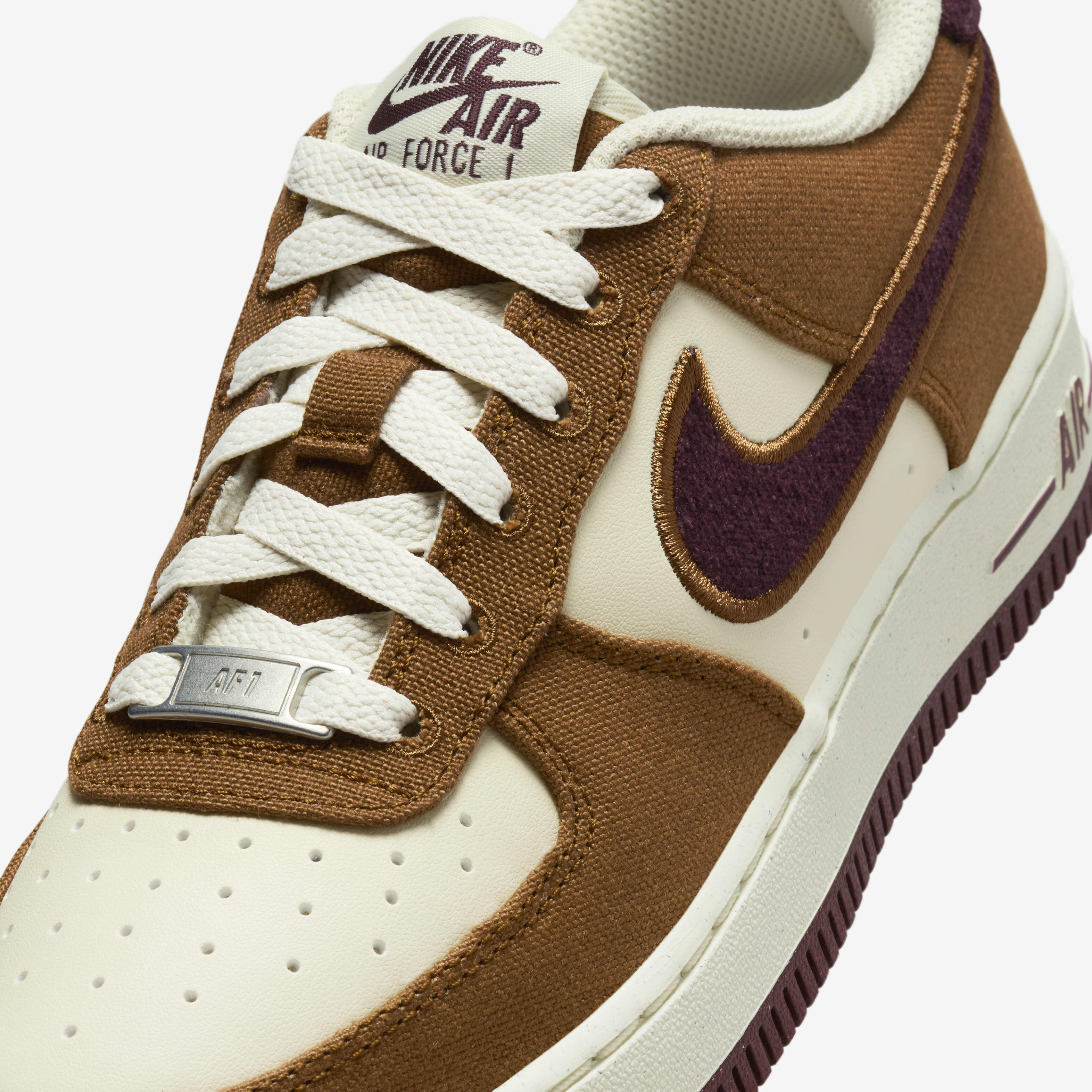 Nike air force 1 junior beige 2025