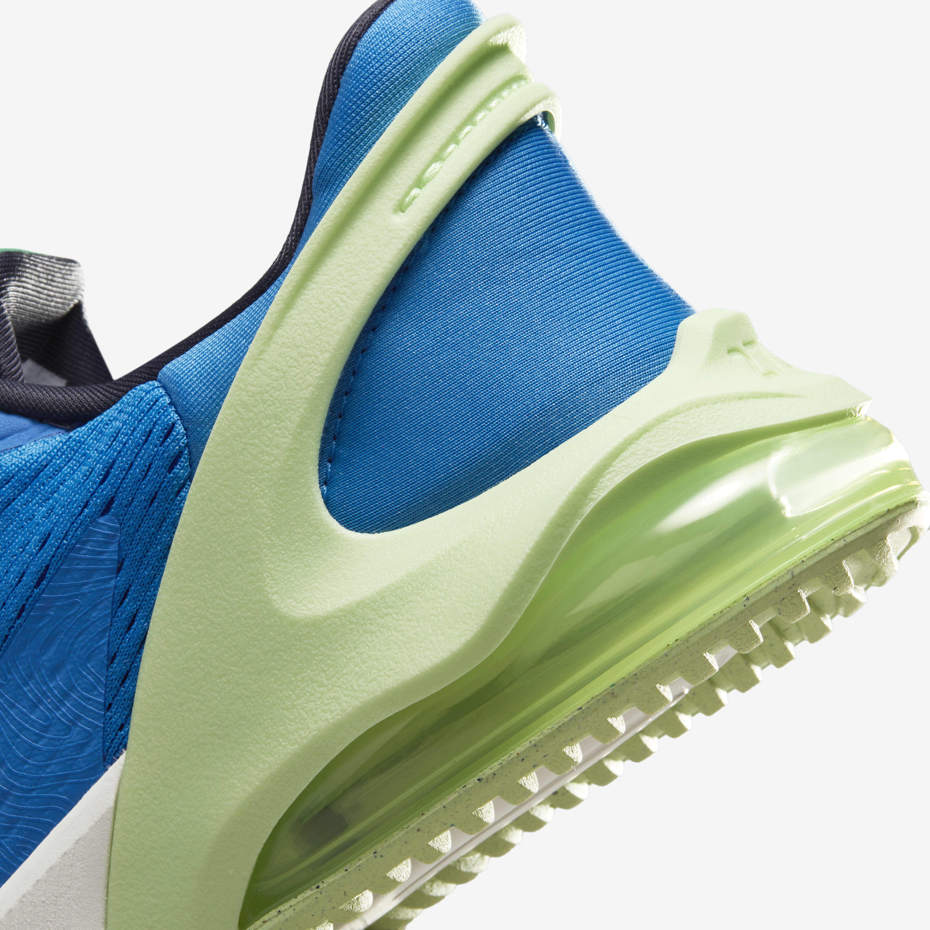 Nike Air Max 270 Go image number 7