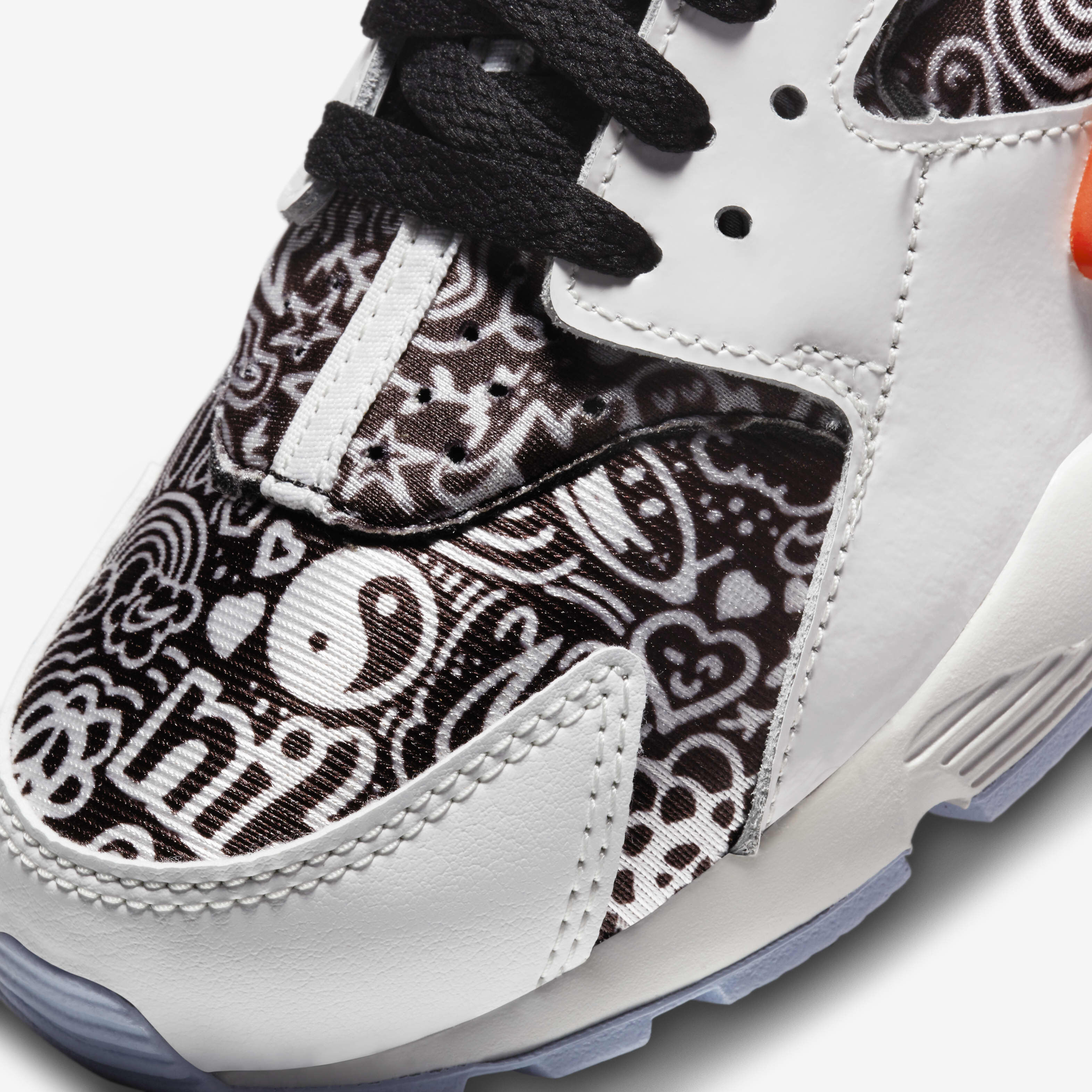 Nike huarache se junior hot sale