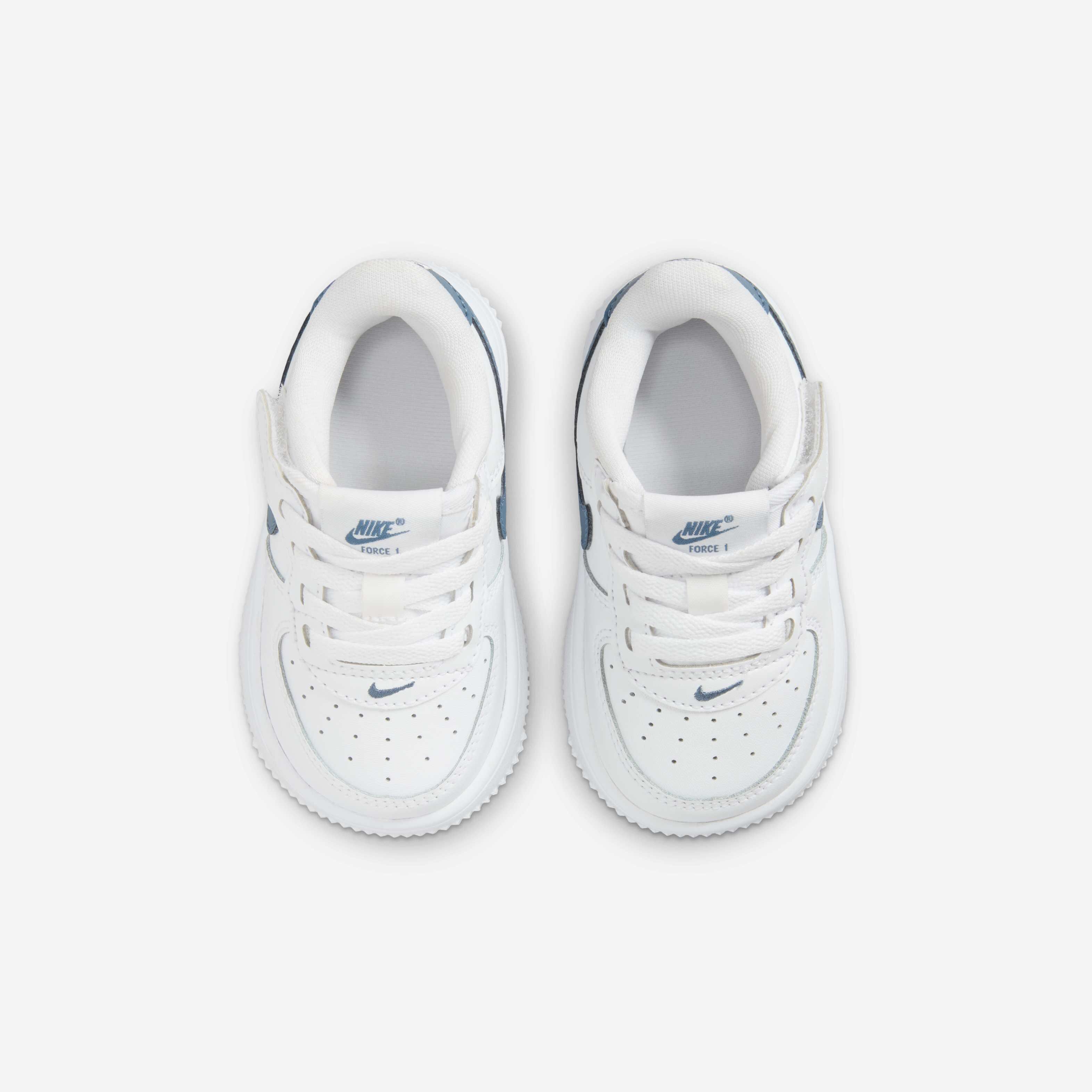 Nike Force 1 Low EasyOn image number 3