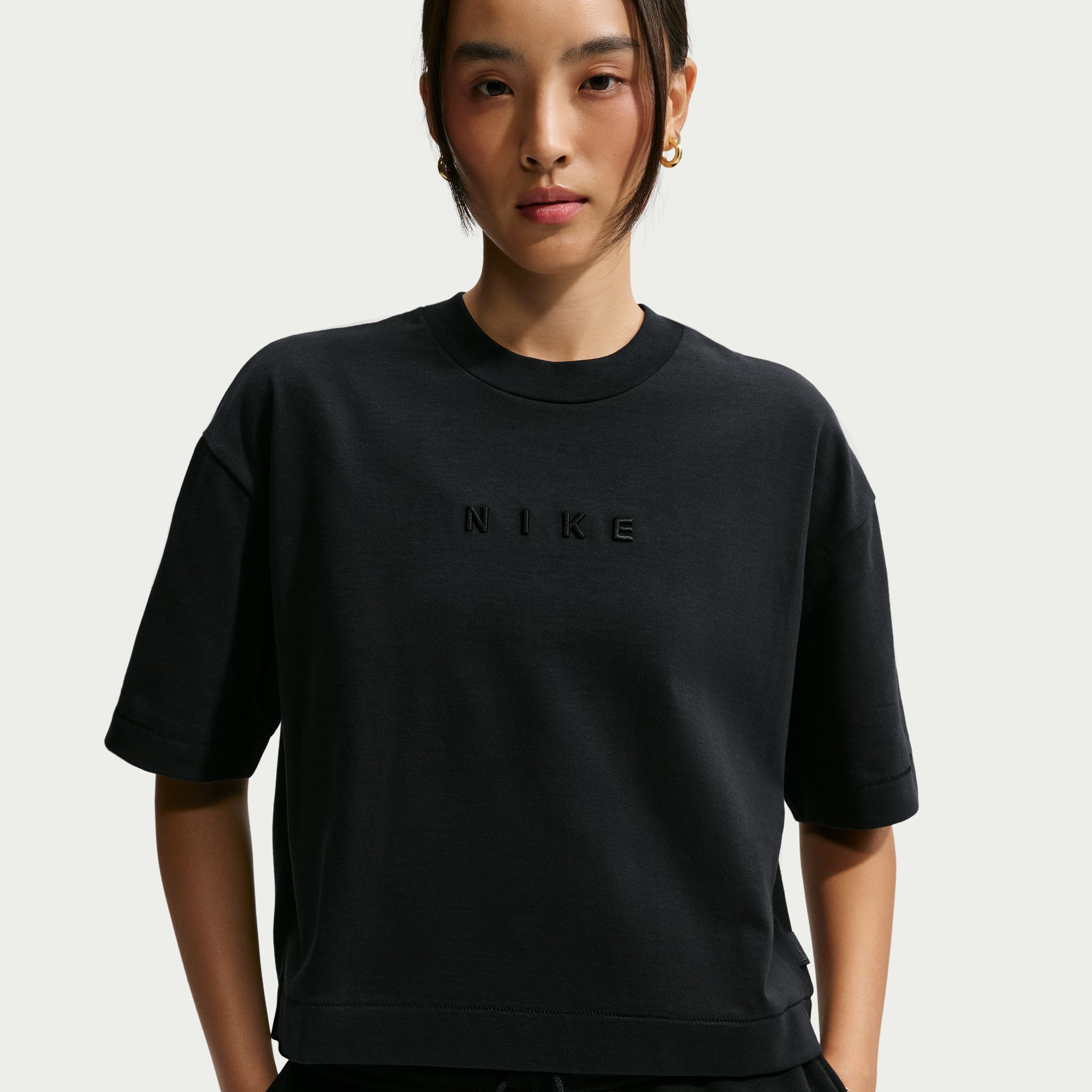 نايكي سبورتسوير image number 2