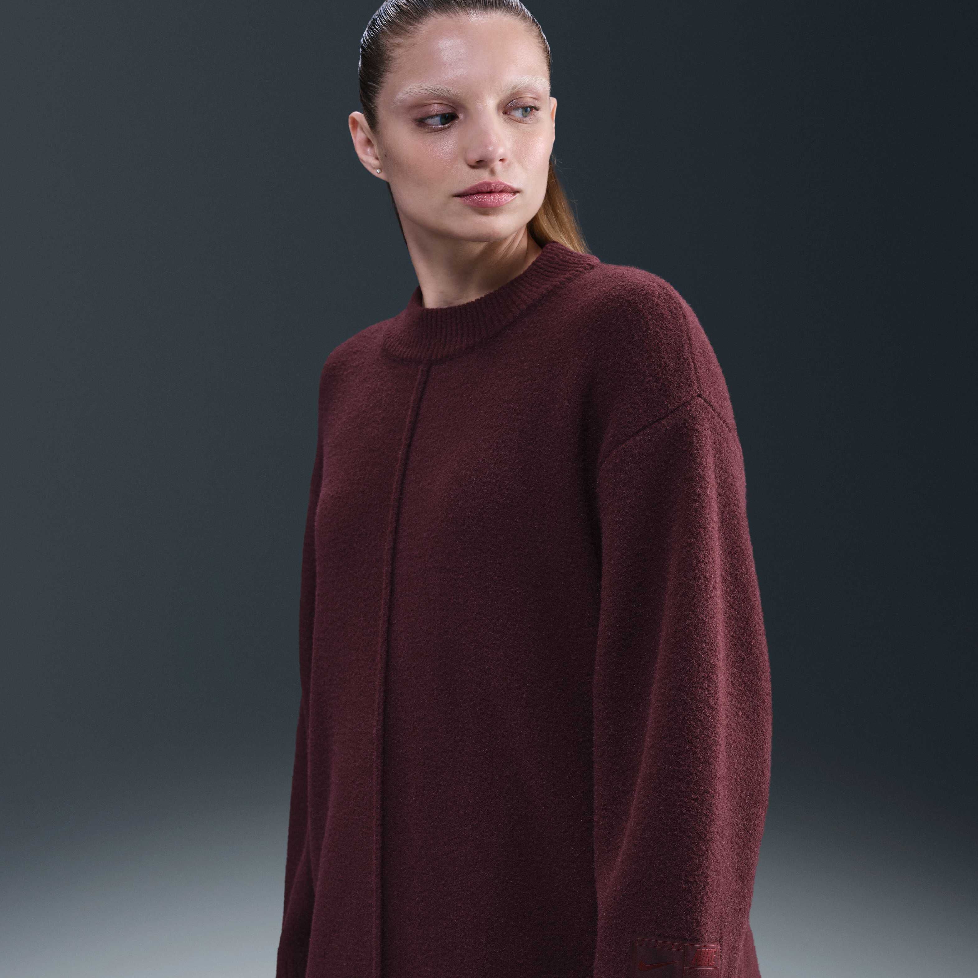 نايكي سبورتسوير image number 0