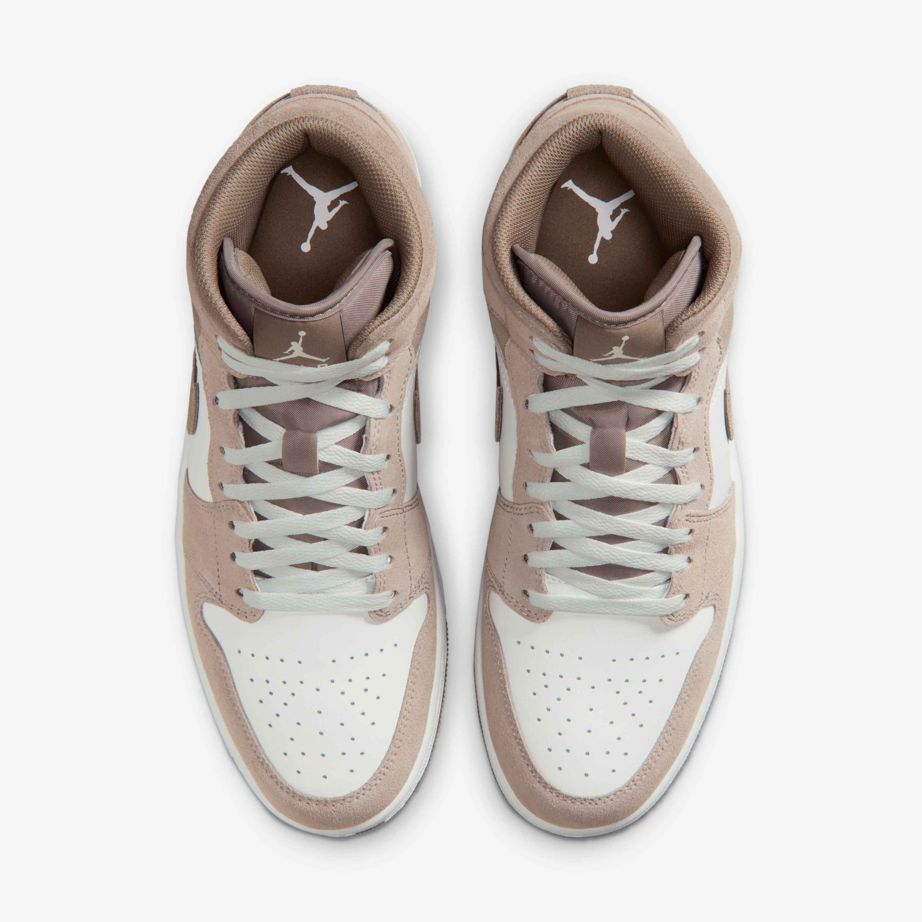 اير جوردن 1 ميد image number 3