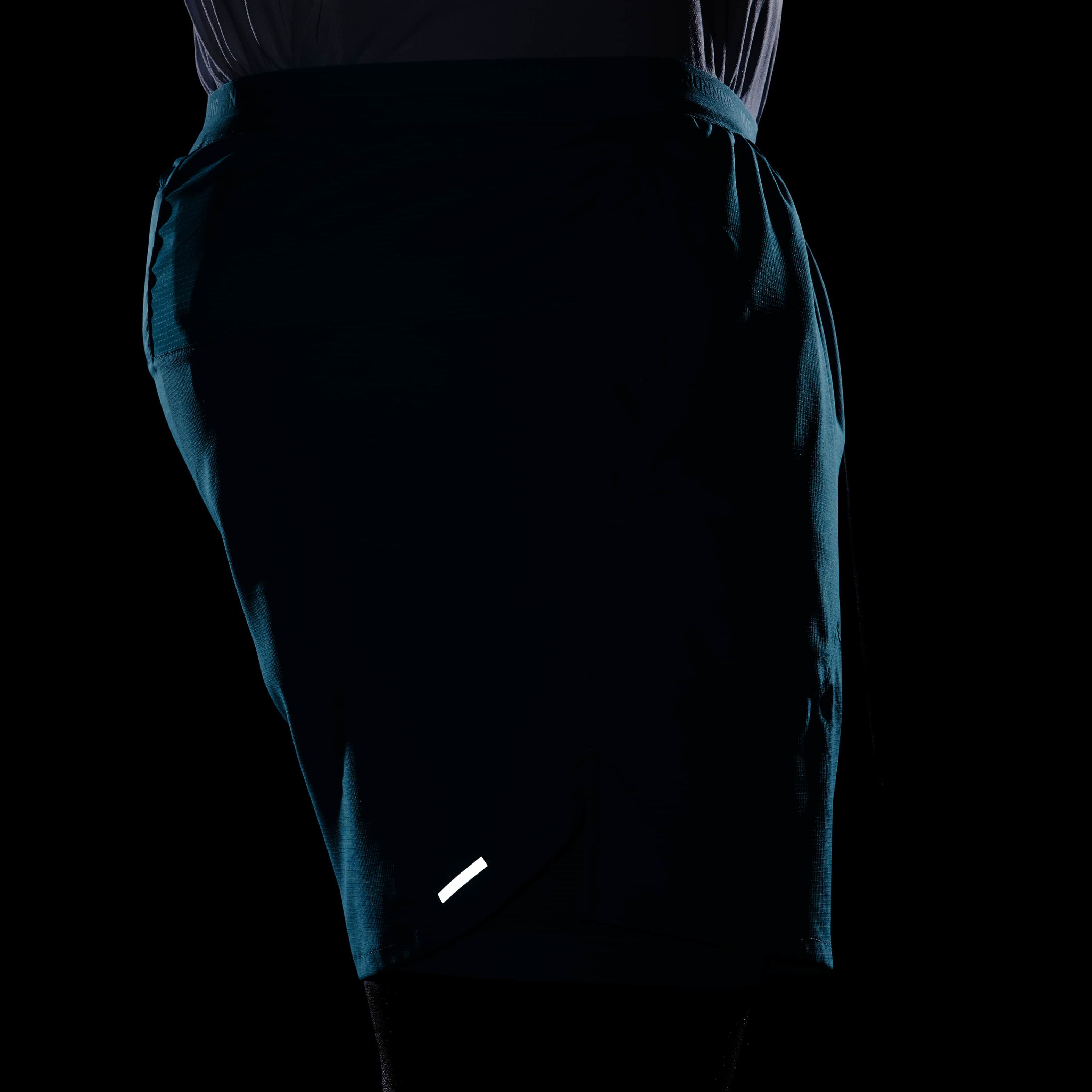 Nike Stride image number 17