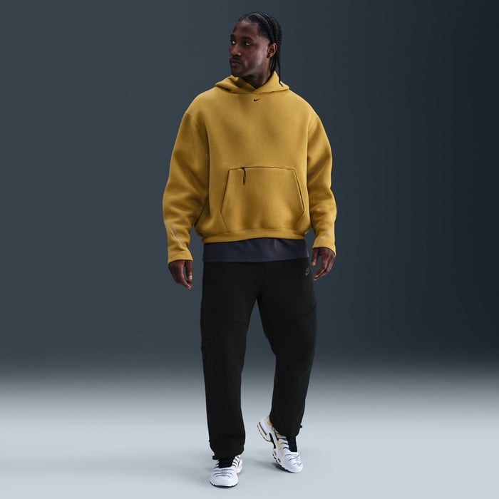 Nike Tech image number 0 Nike Tech image number 0