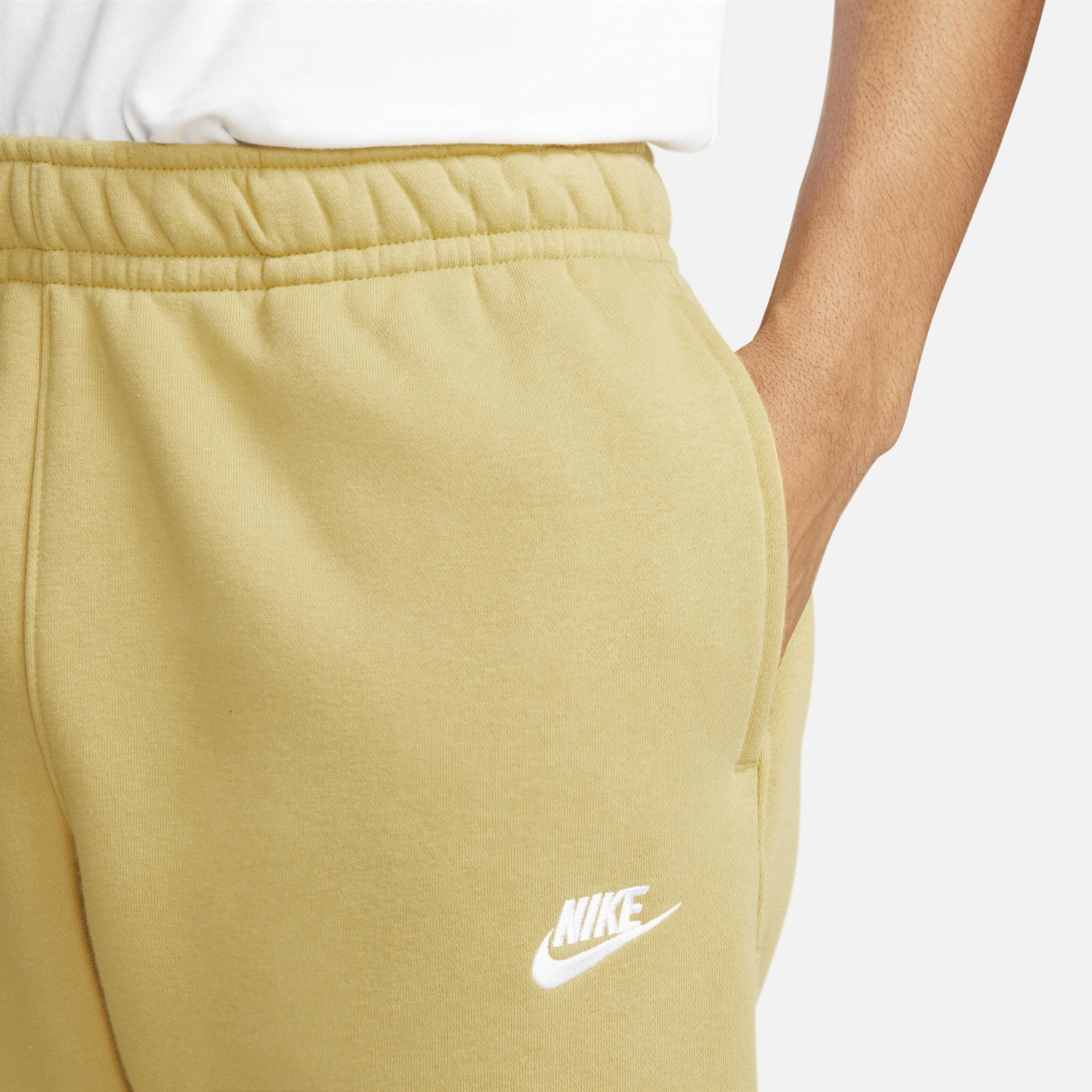 Buy Nike Sportswear Club Fleece Men s Trousers Nike Qatar Official