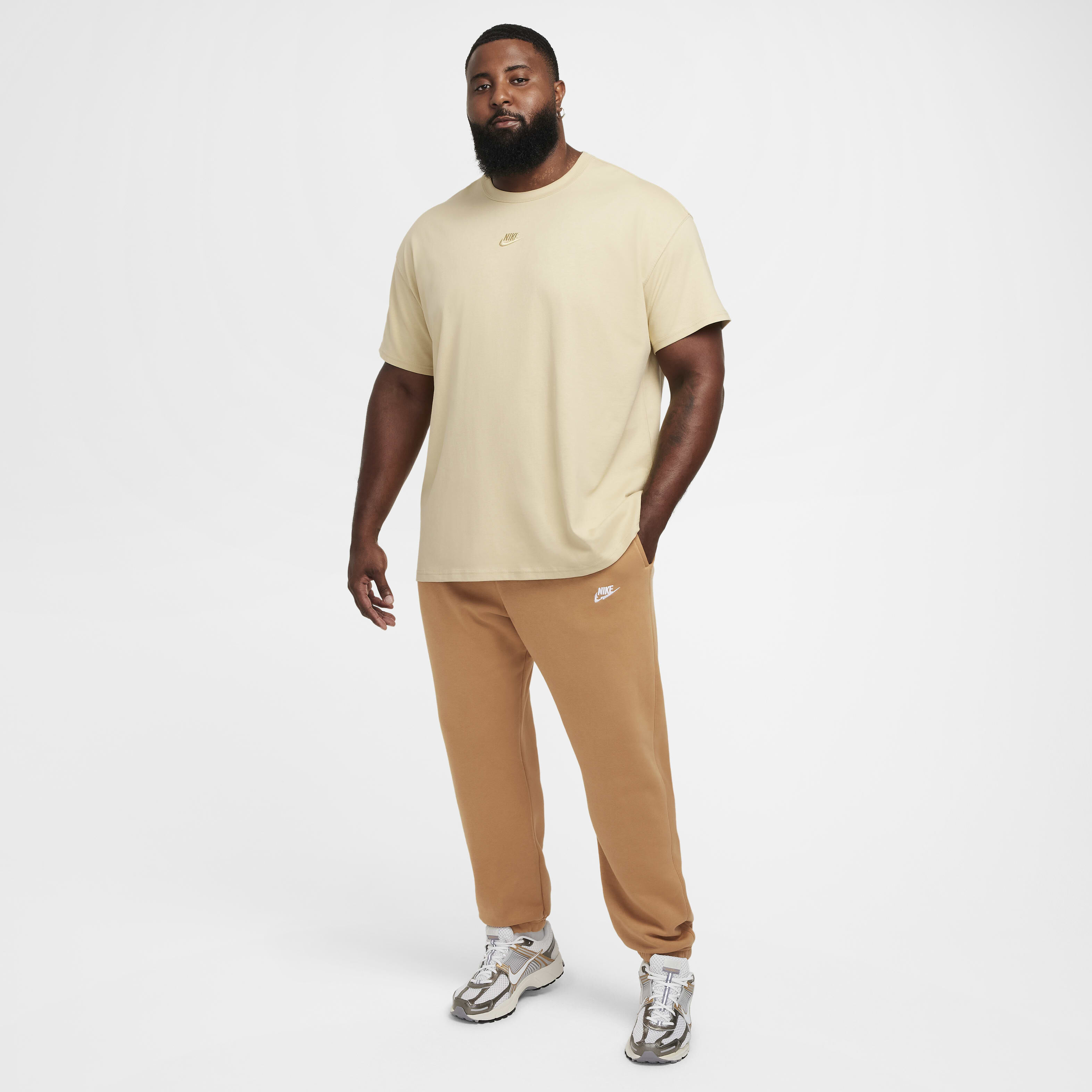 Nike Sportswear Premium Essentials image number 13