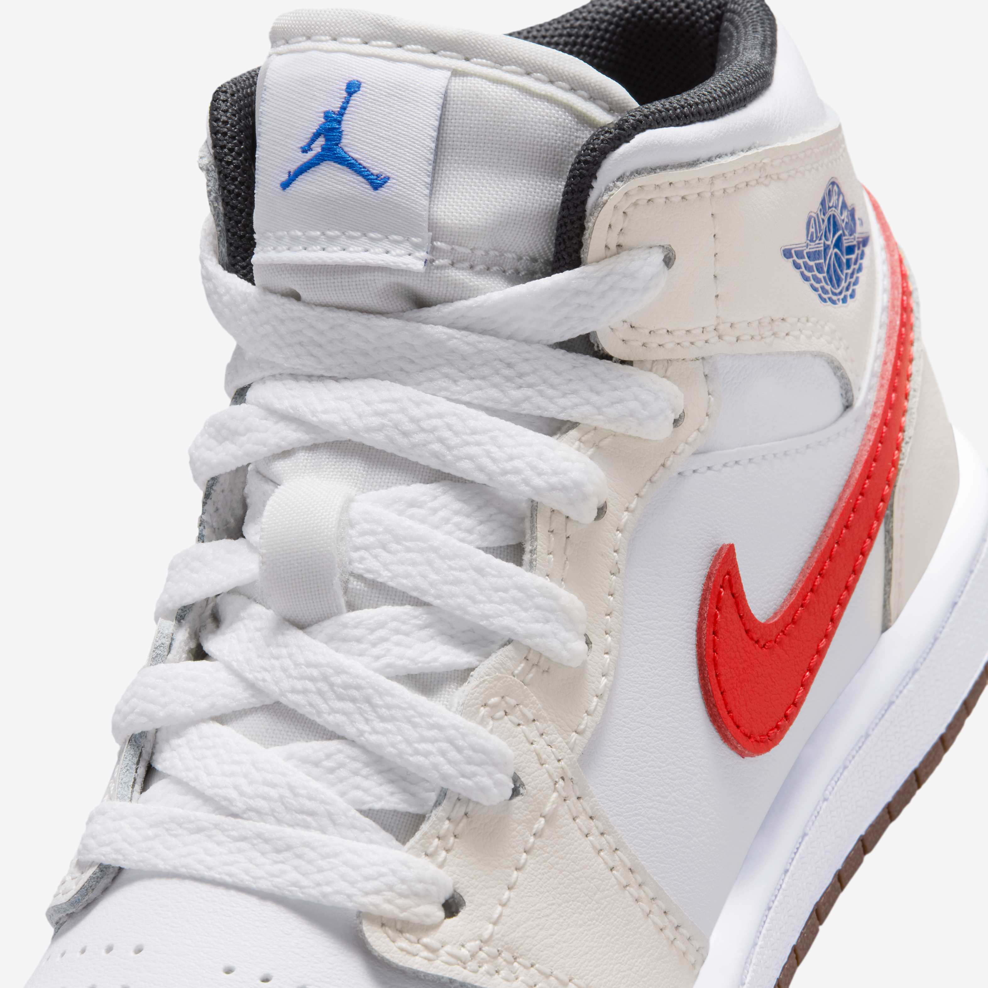 جوردن 1 ميد image number 6