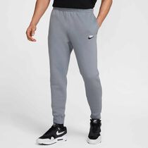 Nike Sportswear Club