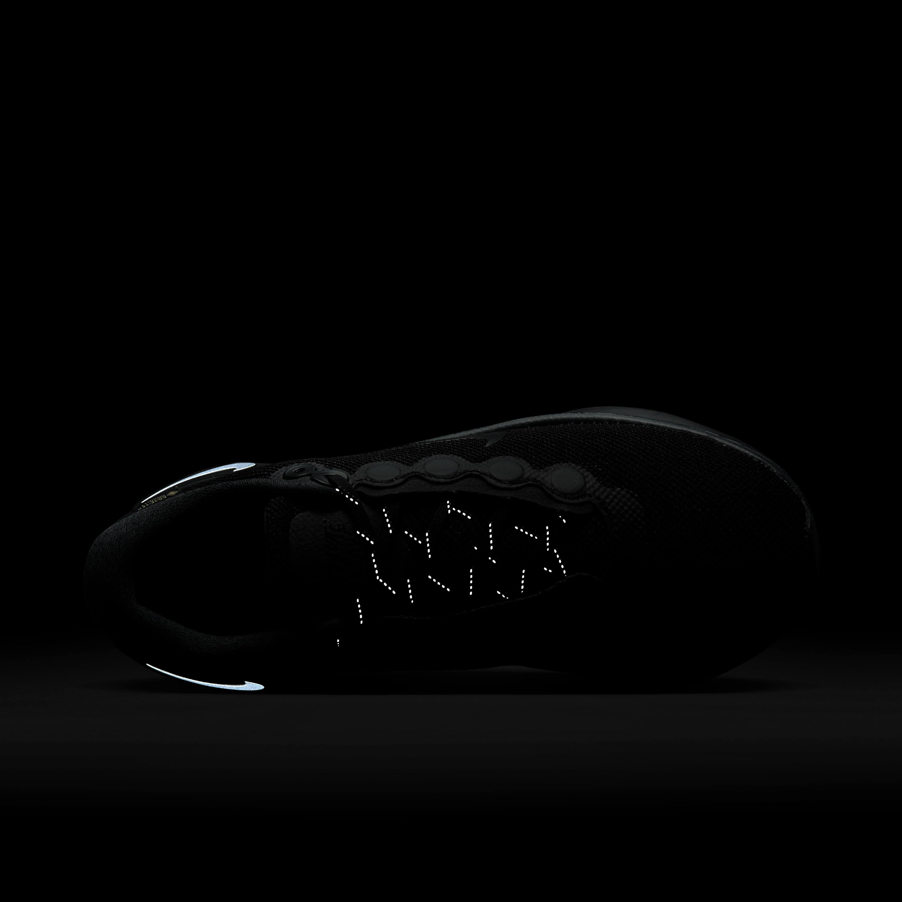 نايكي موتيفا جور-تكس image number 8